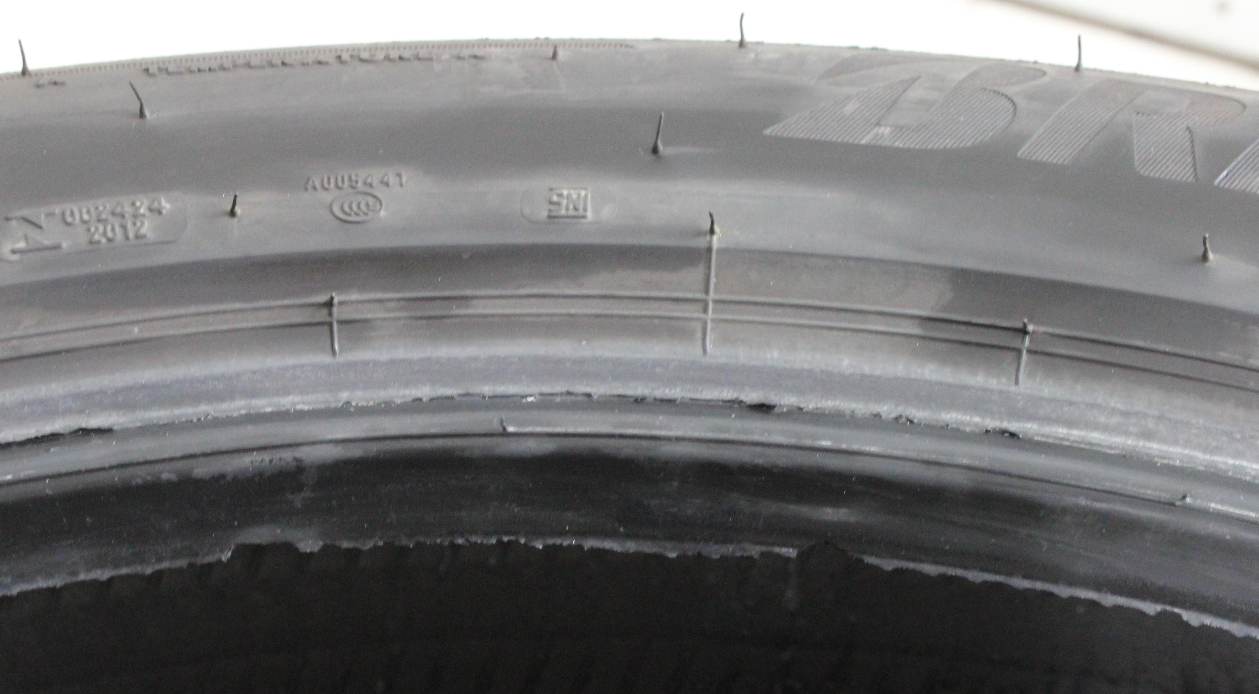 2 x 255/50R20 109H Sommerreifen Bridgestone Alenza 001 AO 6-6,5mm 2022