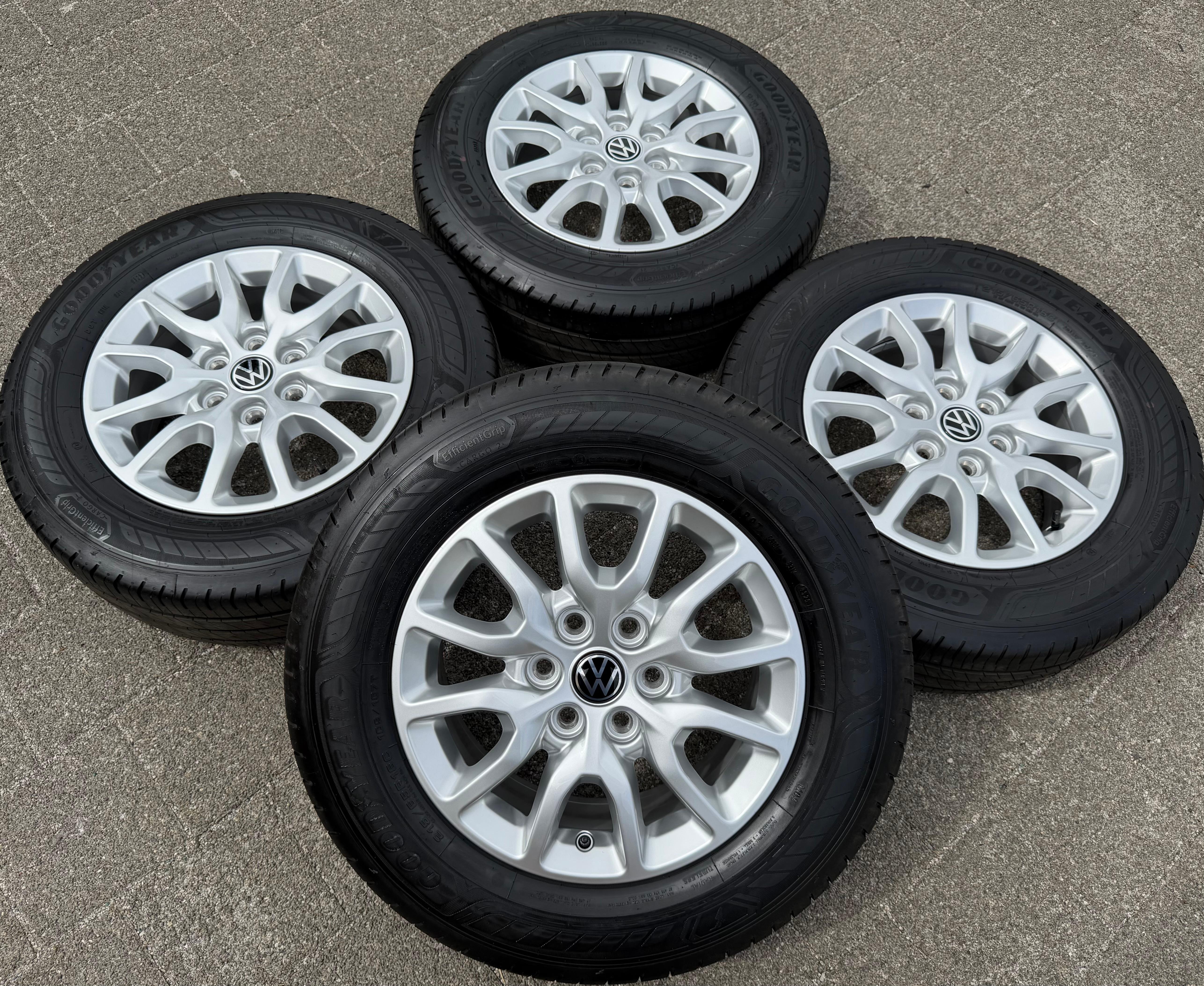 4 cerchi in lega originali da 16" Sommer per VW Transporter T7 Caraelle 215/65R16C 109/107T 2025