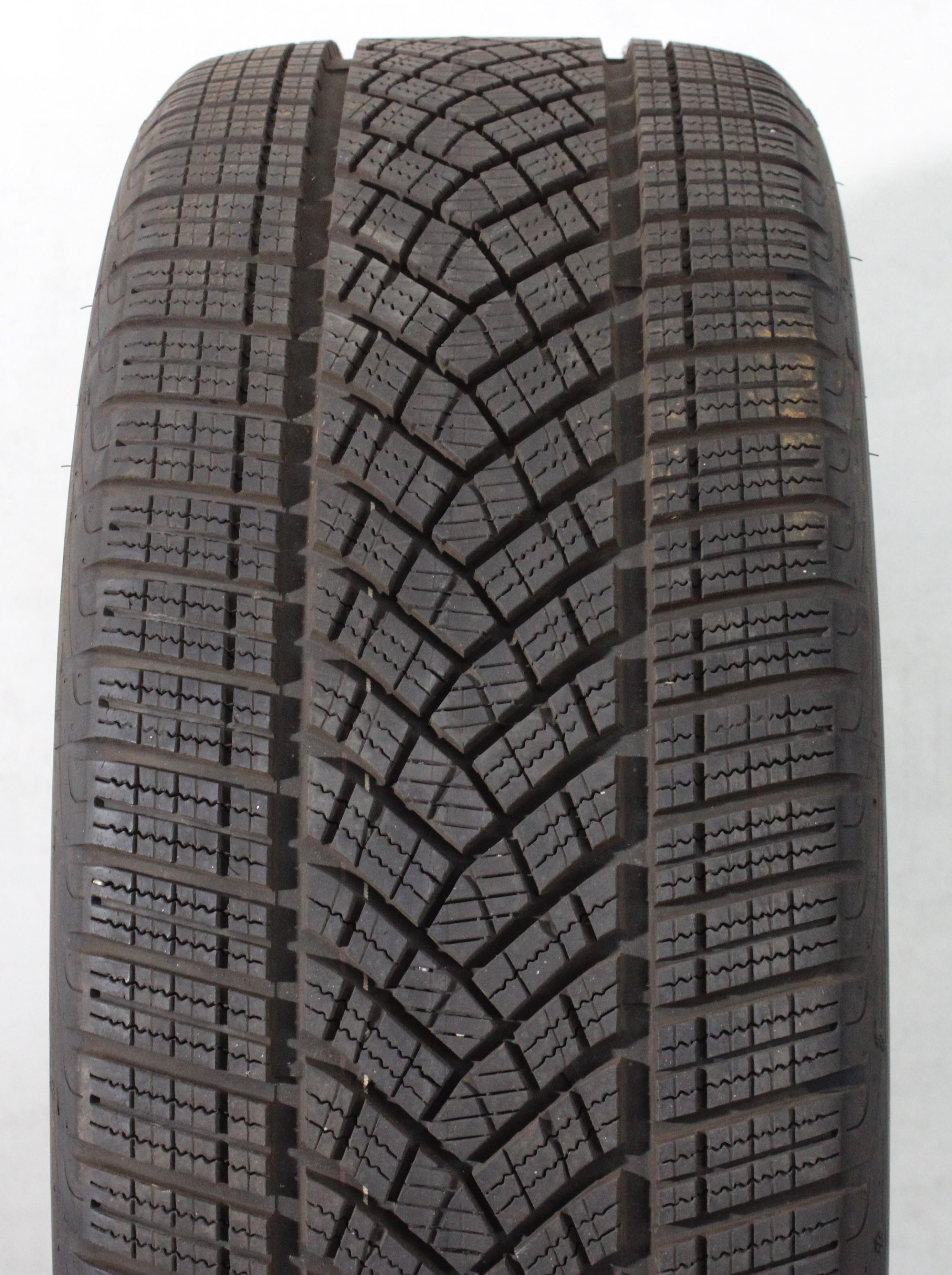 1 x 245/45R20 103V Winterreifen Goodyear Ultra Grip Performance GEN-1 NFO 7,5mm 2024 XL