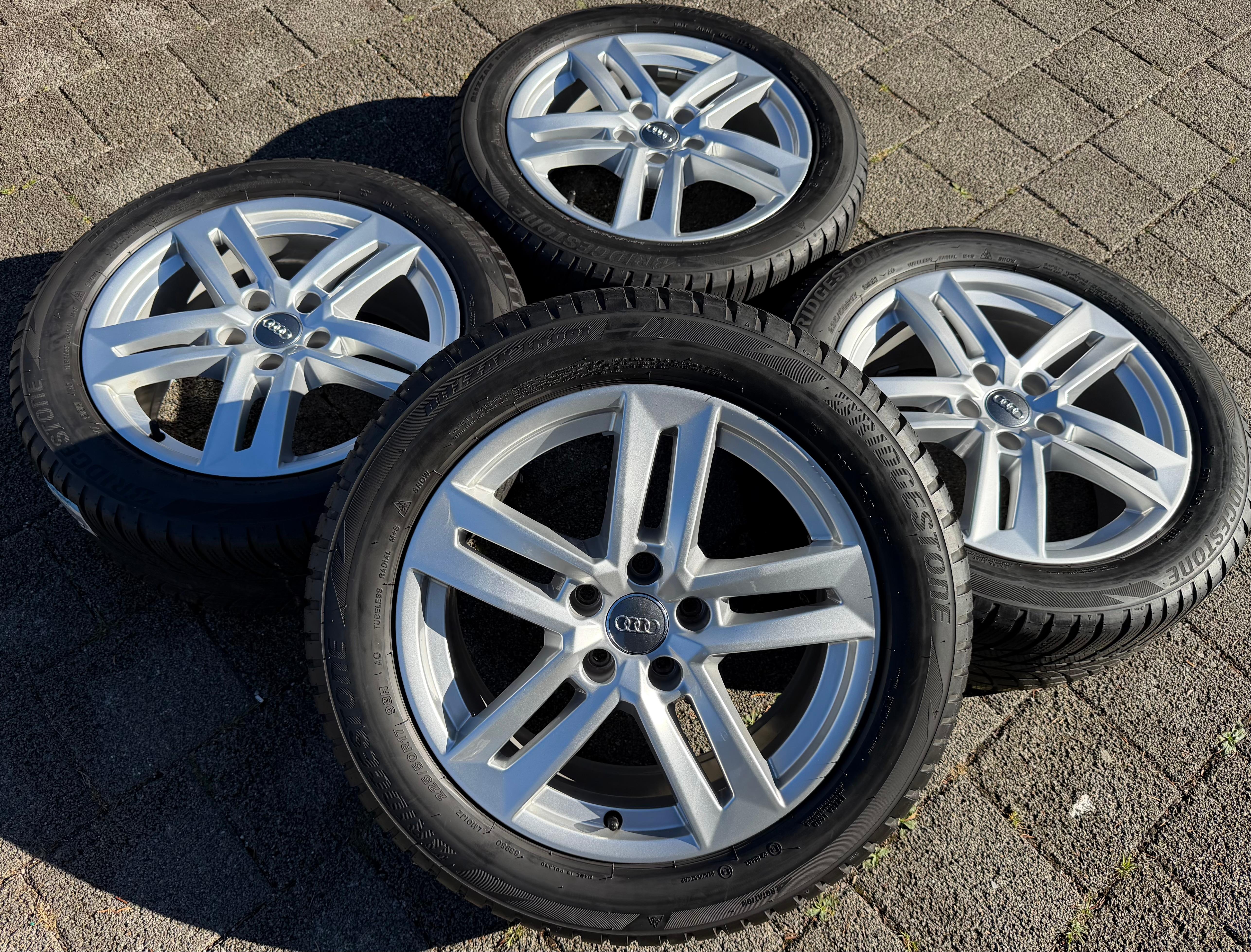 4 Original 17" Alufelgen Audi A4 8W B9 8W0601025P 7x17 ET42 Felgen