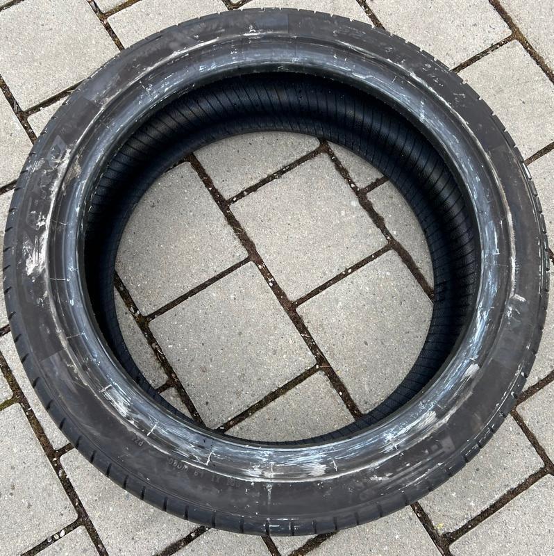 4 x 225/45R19 96Y zomerbanden Pirelli Pzero PZ4 2x 6,5-7mm en 2x 5,5-6mm 2021
