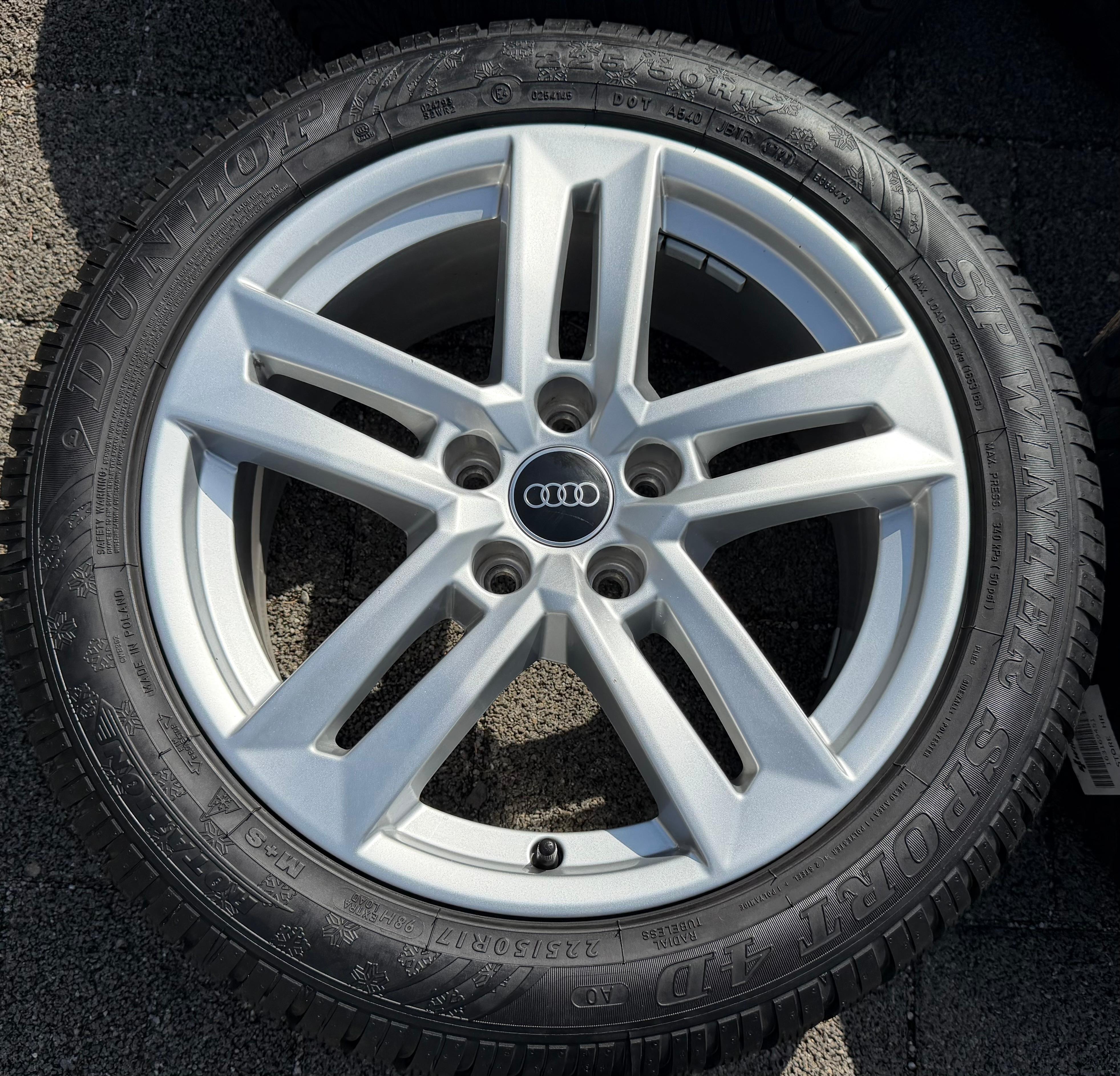 4 Original 17" Alu Winterräder Audi A4 B9 8W 8W0601025P 225/50R17 98H Dunlop 2021