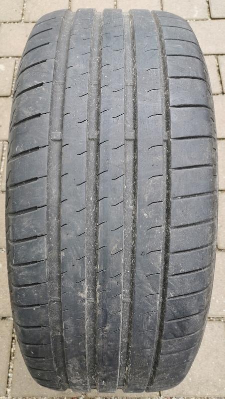 1 x 245/50R18 104Y neumático de verano Bridgestone Potenza Sport 5,5-6mm 2022