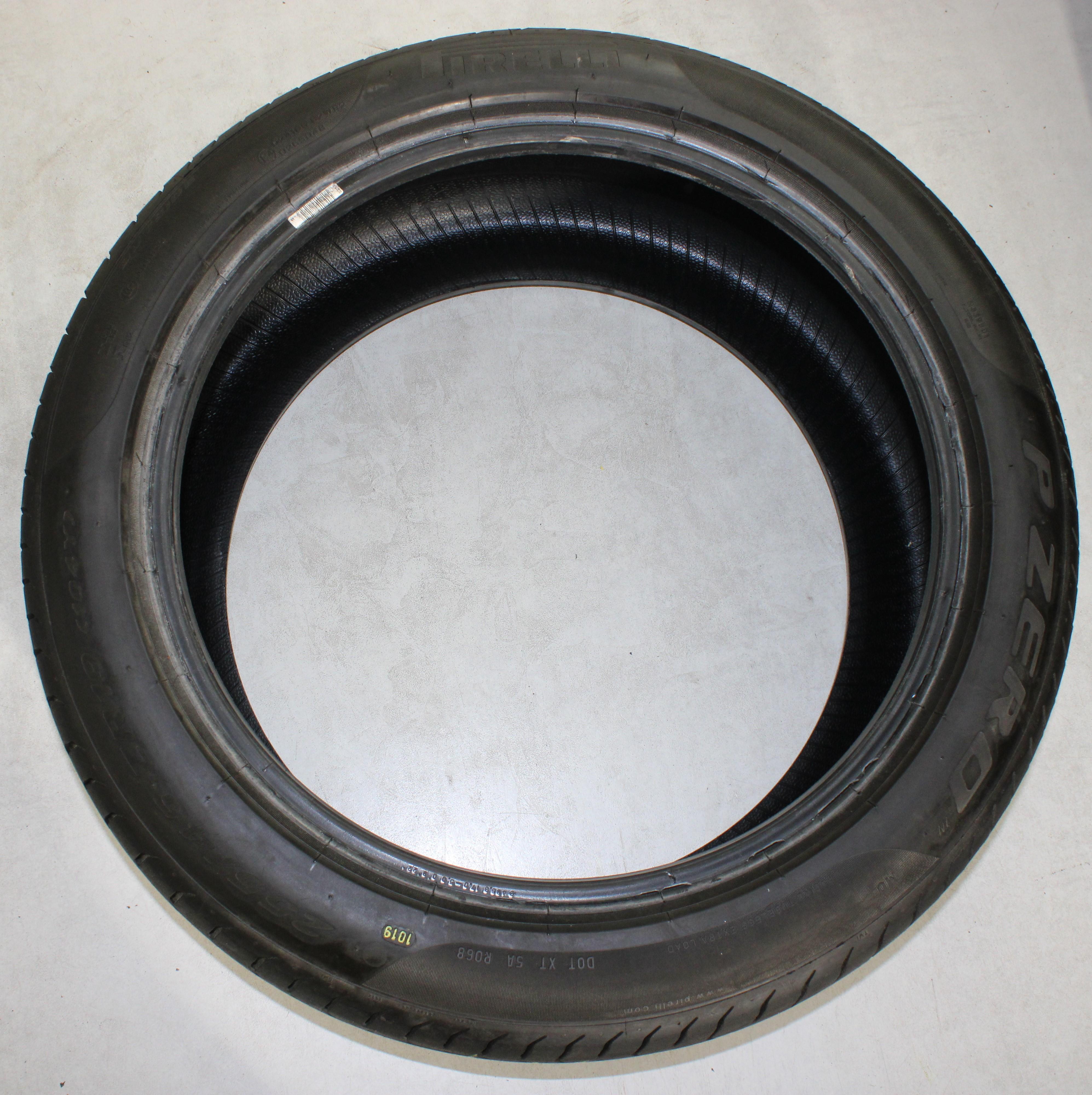 1 pneumatico estivo 255/45R19 104Y Pirelli Pzero MO, 7 mm, 2019