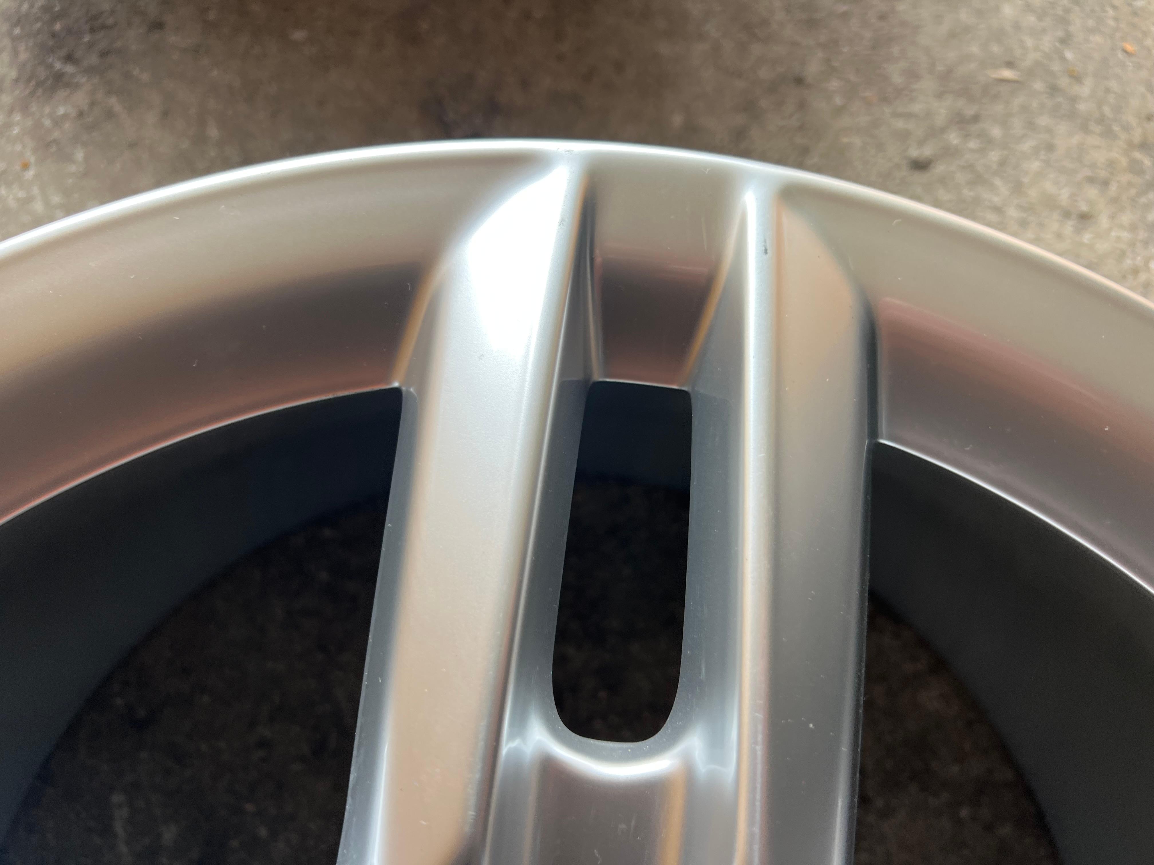 1 X LLANTA DE ALEACIÓN ORIGINAL DE 18" PARA AUDI TT 8J 8J0601025AR 8x18 ET52 ENVÍO GRATUITO