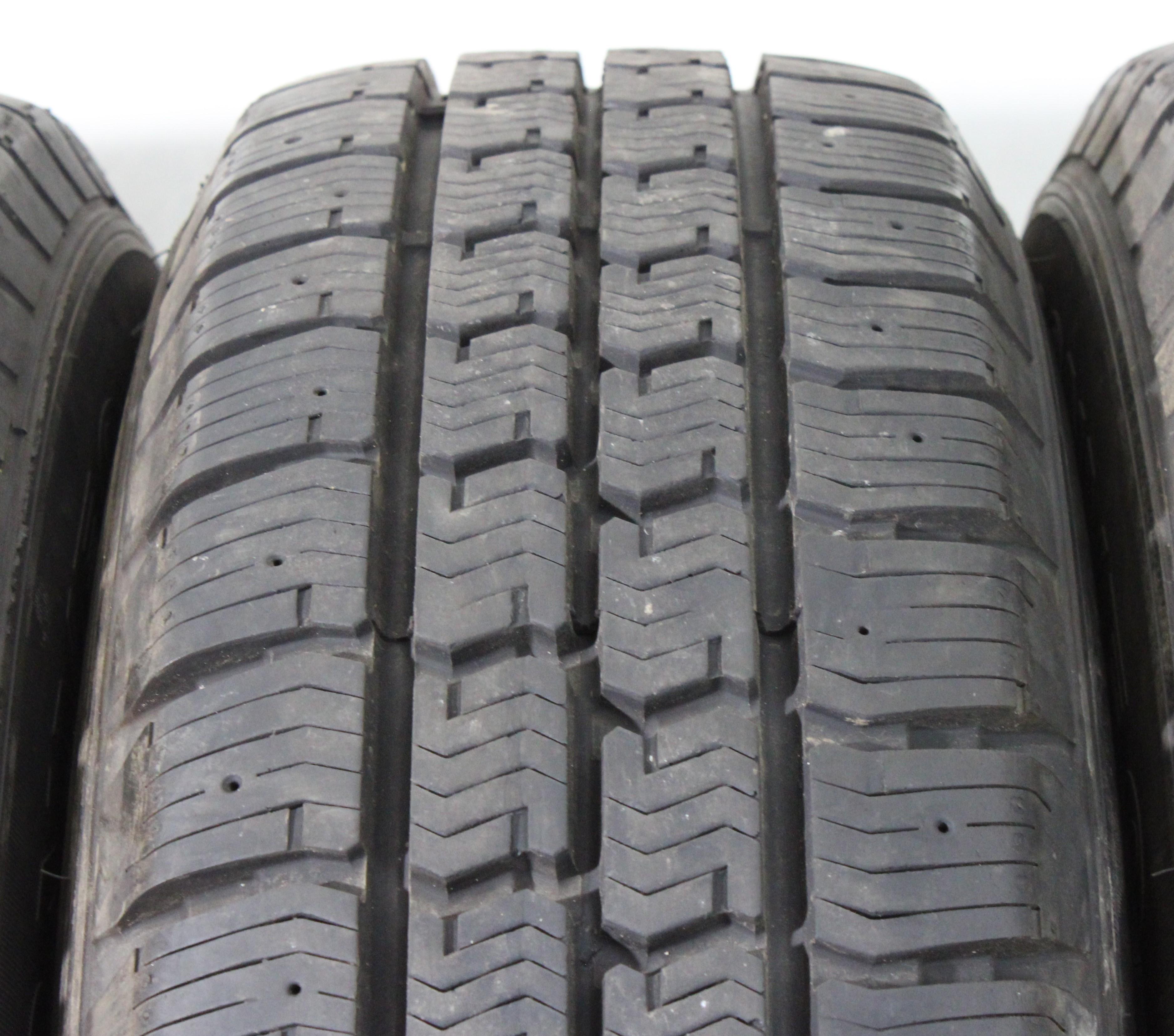 4 x 215/75R16C 113/111R pneus hiver Fulda Conveo Trac 2 2x9-9,5mm/2x10mm 2020