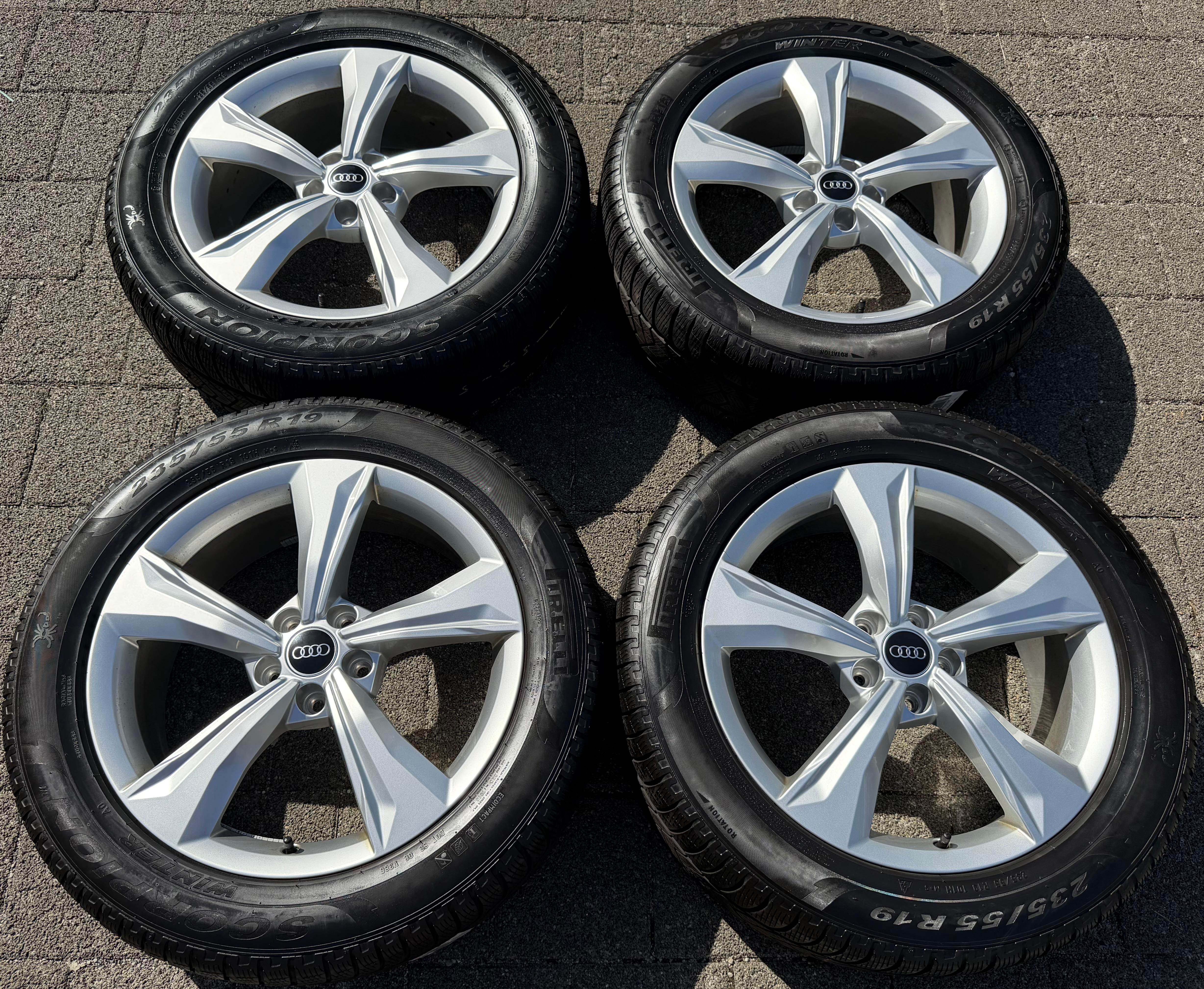 4 originele 19" lichtmetalen winterwielen Audi Q5 SQ5 FY 80A601025K 235/55R19 101H Pirelli