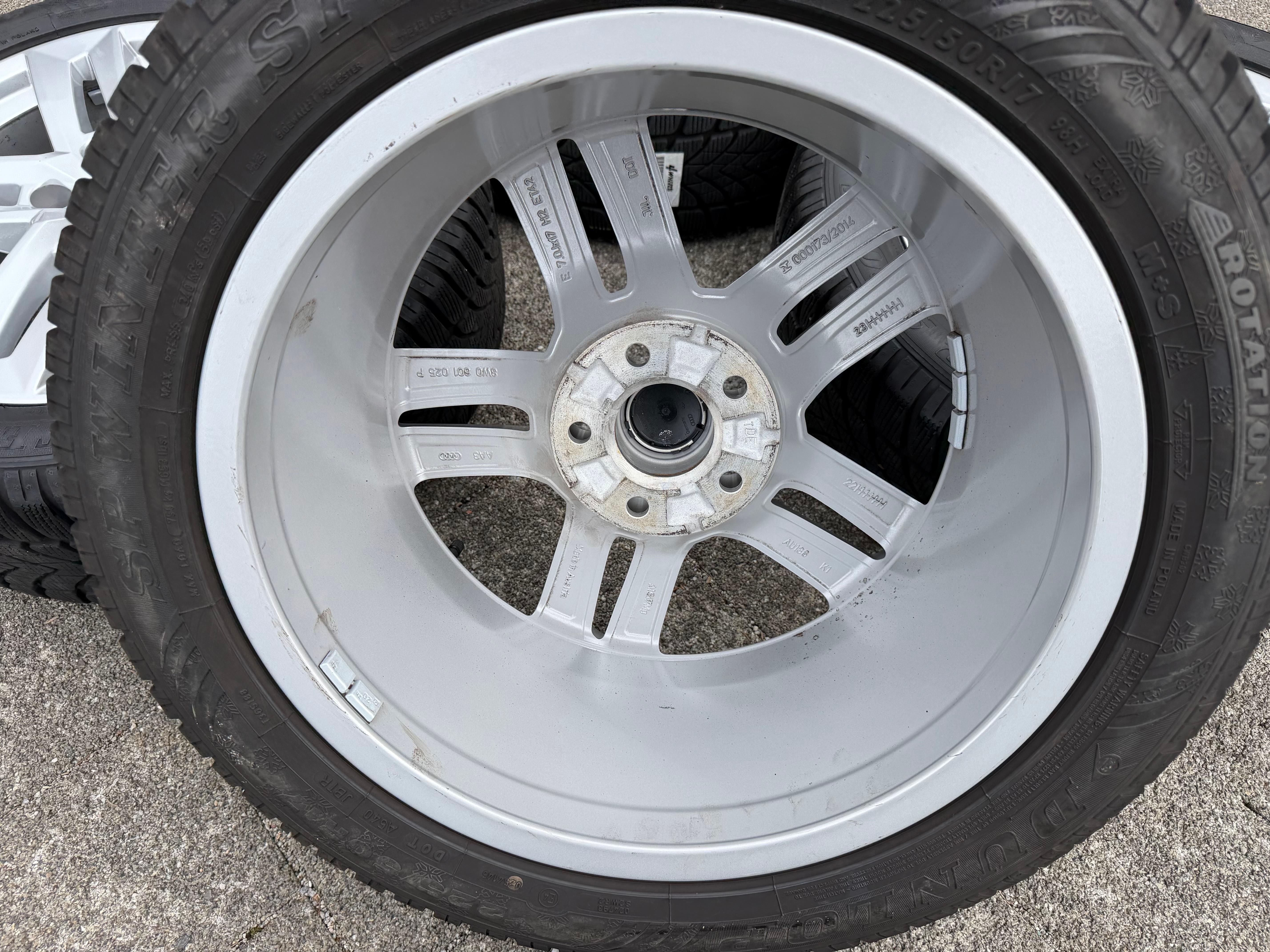 4 Original 17" Alu Winterräder Audi A4 B9 8W 8W0601025P 225/50R17 98H Dunlop 2022