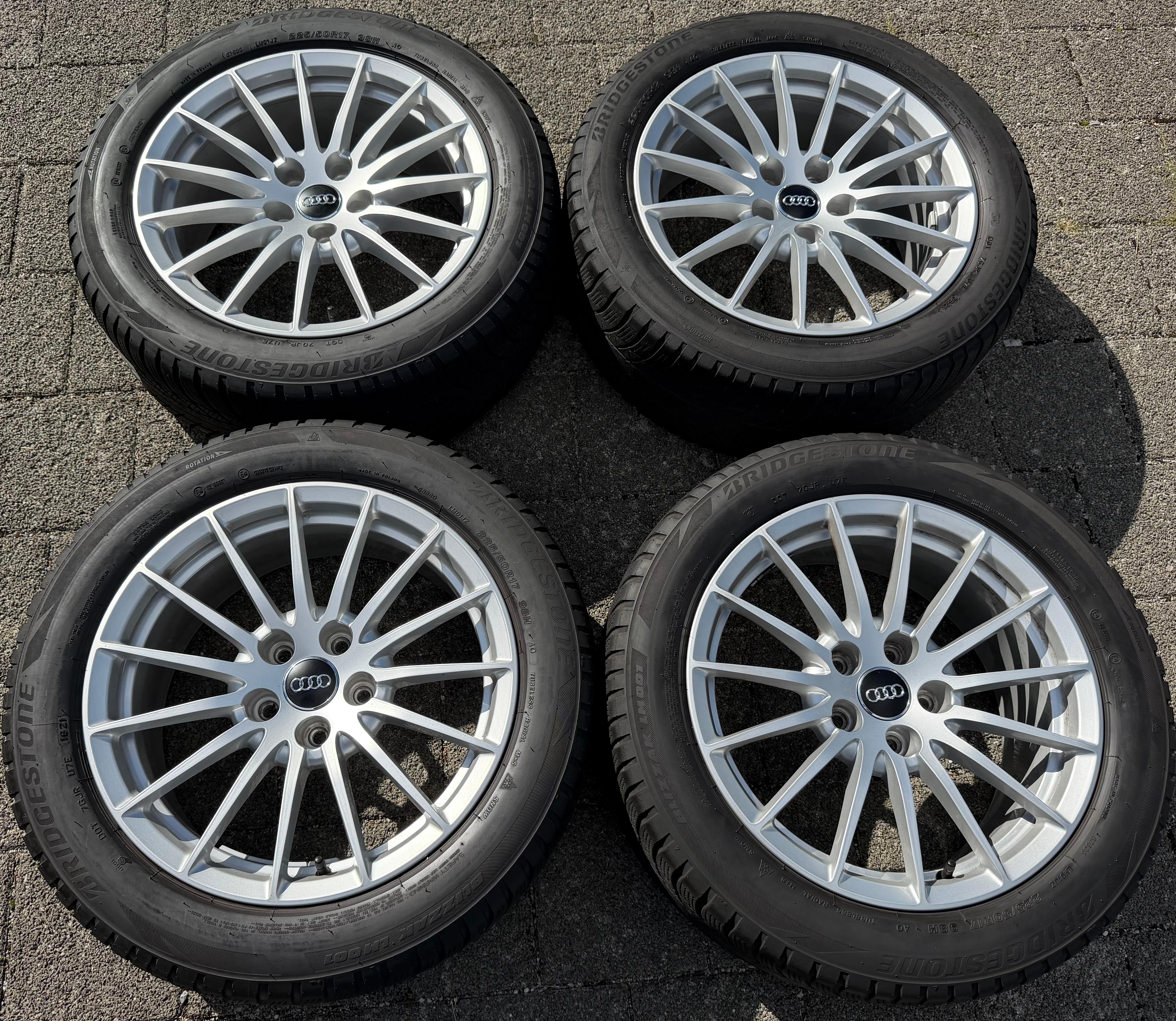 4 Original 17" Alufelgen Felgen Audi A5 F5 8W 8W0601025AE 7,5x17 ET29