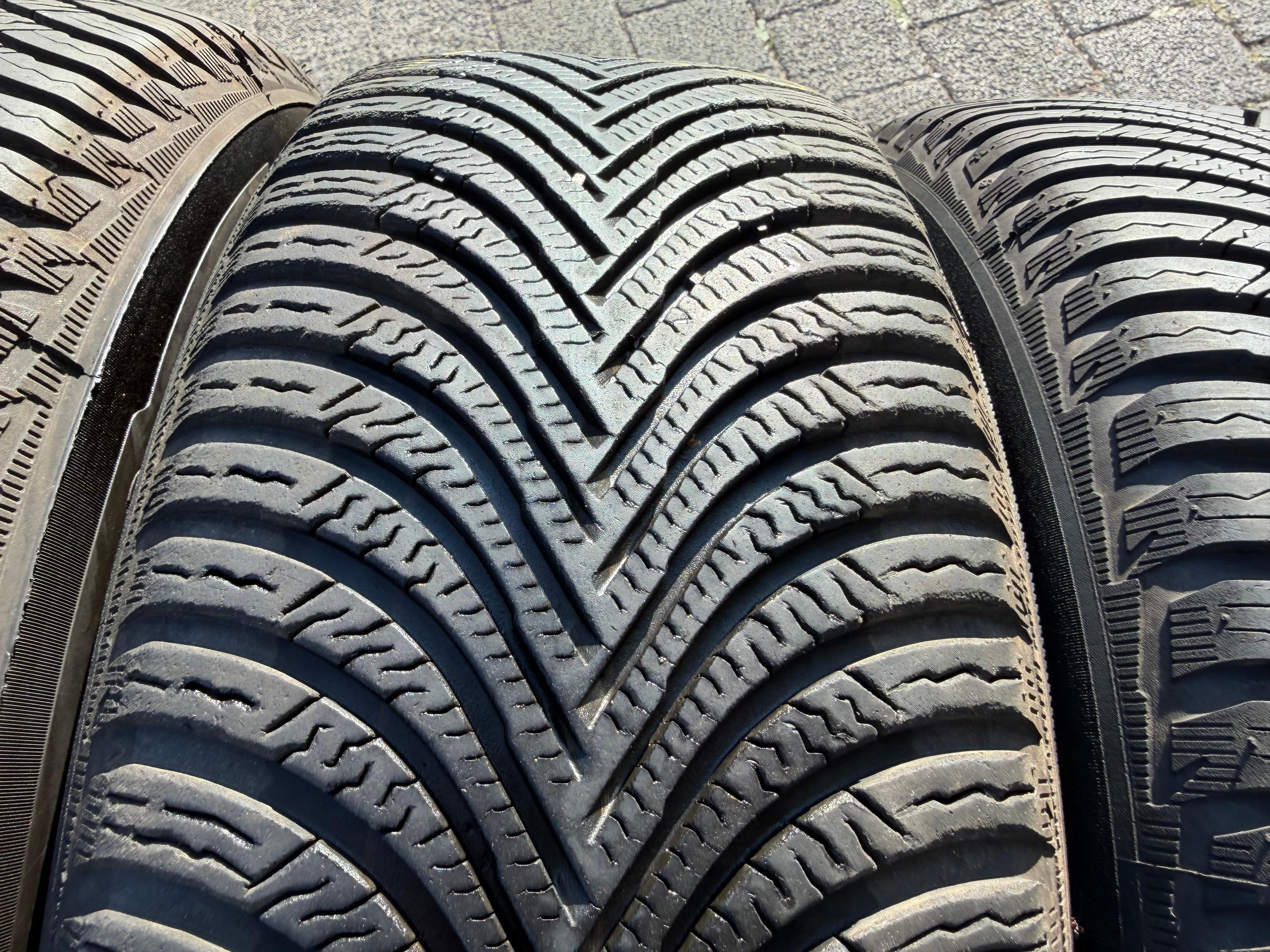 4 Winterräder Audi Q2 GA VW T-ROC A11 205/60R16 92H Michelin Alpin 5 Winterreifen