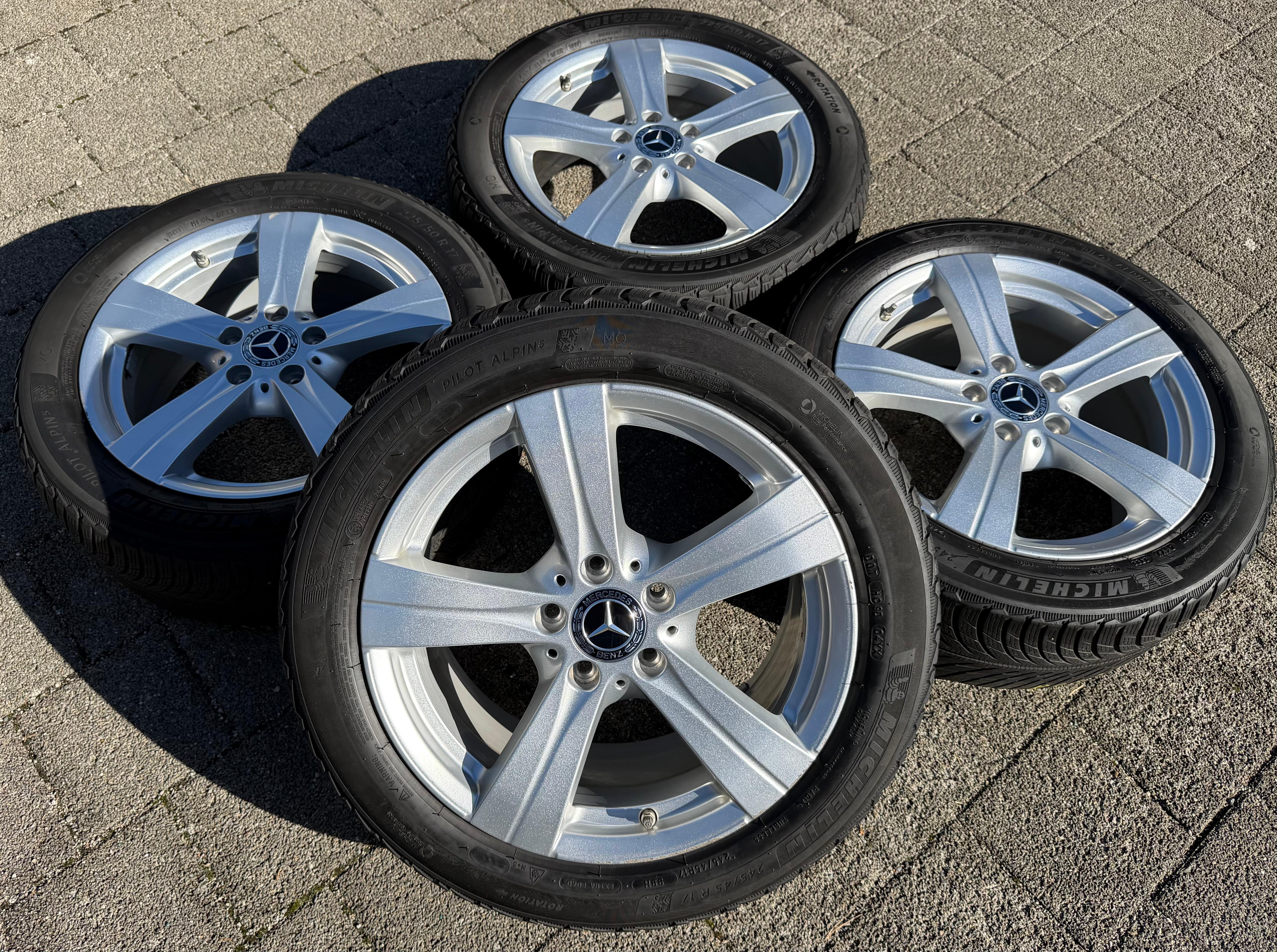 4 Original 17" Alu Winterräder Mercedes C-Klasse W206 Hybrid RDKS Michelin