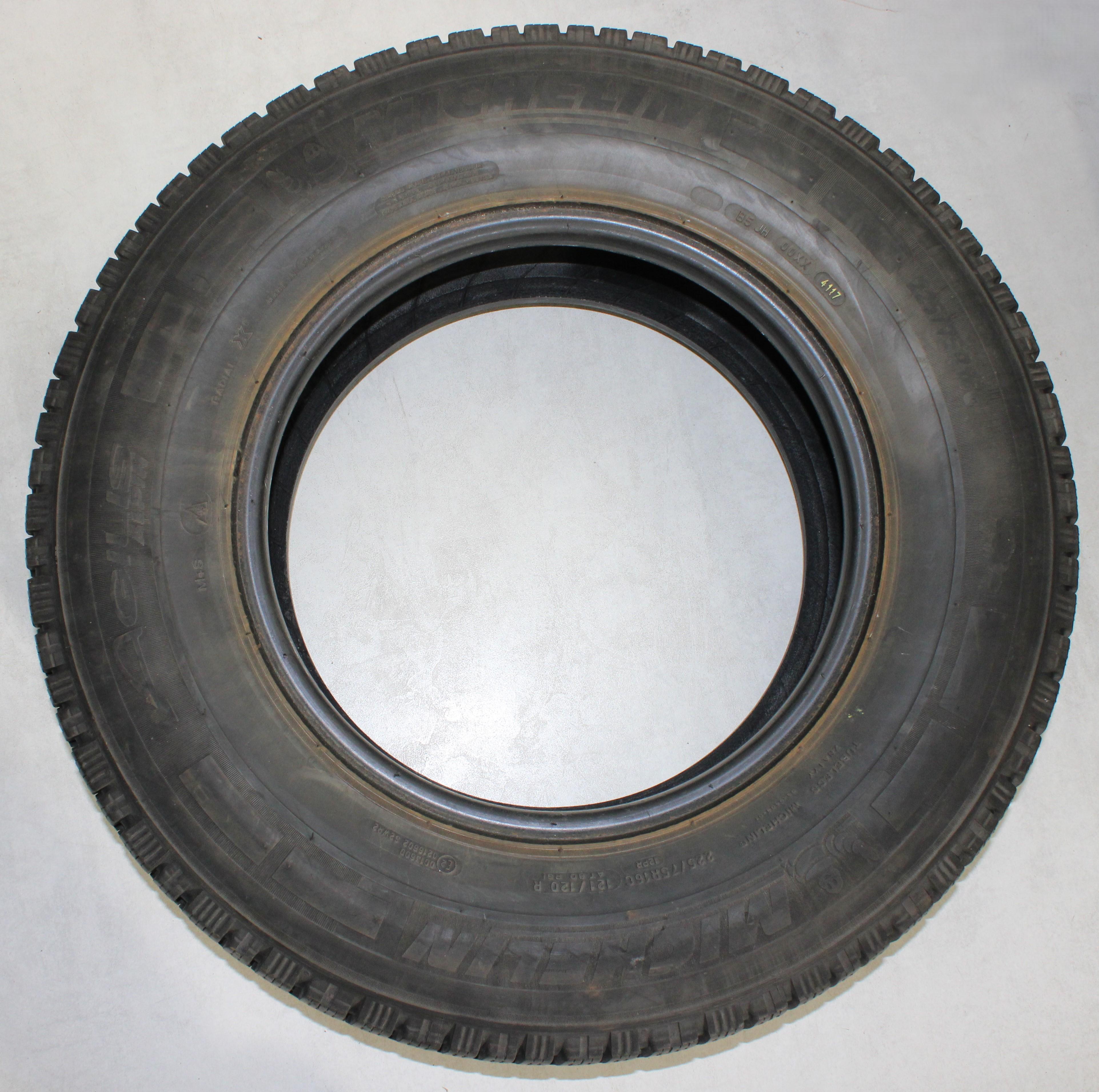 4 x 225/75R16C 121/120R Winterreifen Michelin Agilis Alpin 6mm 2x2016/2x2017
