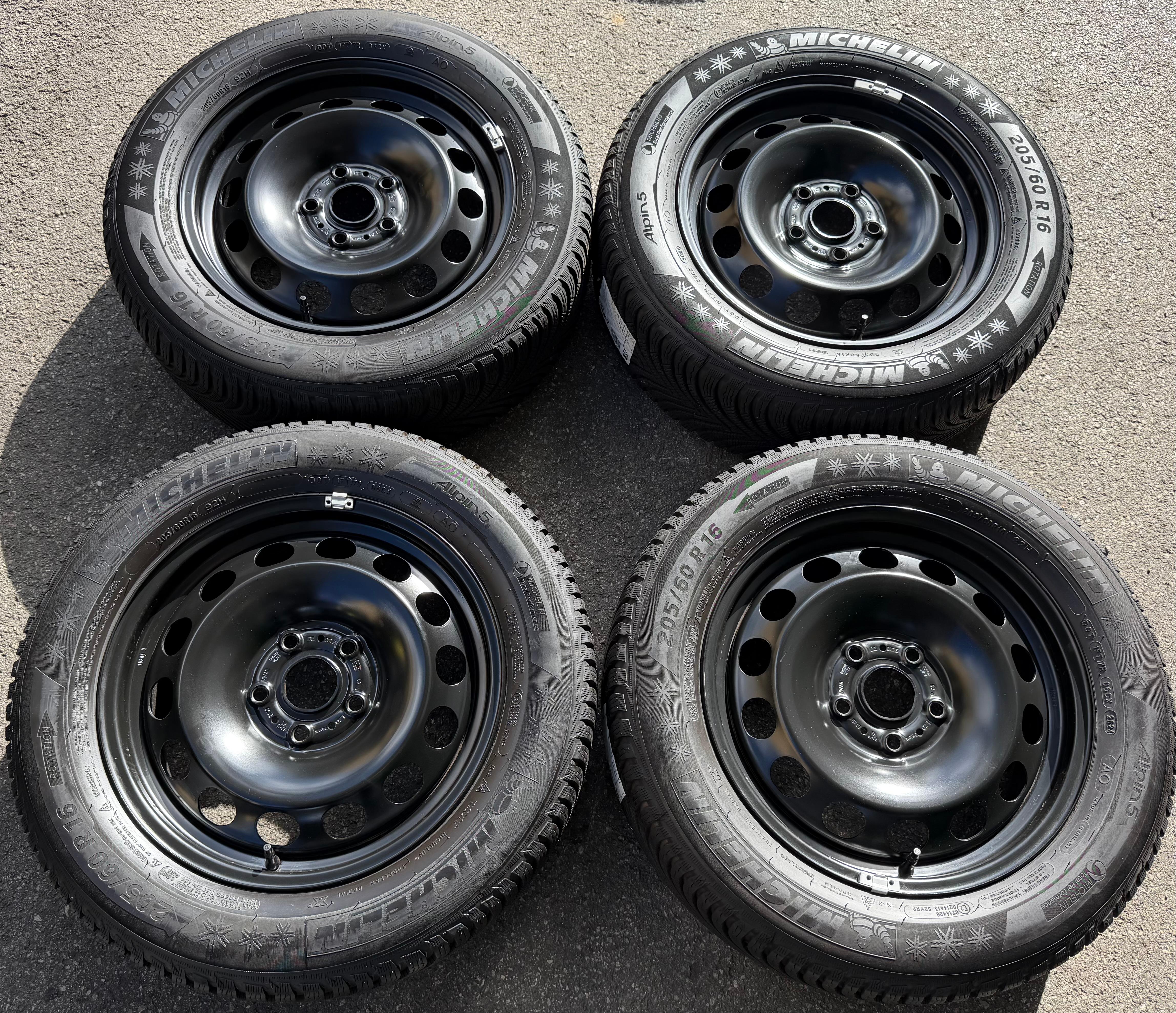 4 Winterräder Audi Q2 GA VW T-ROC A11 205/60R16 92H Michelin Alpin 5 Winterreifen