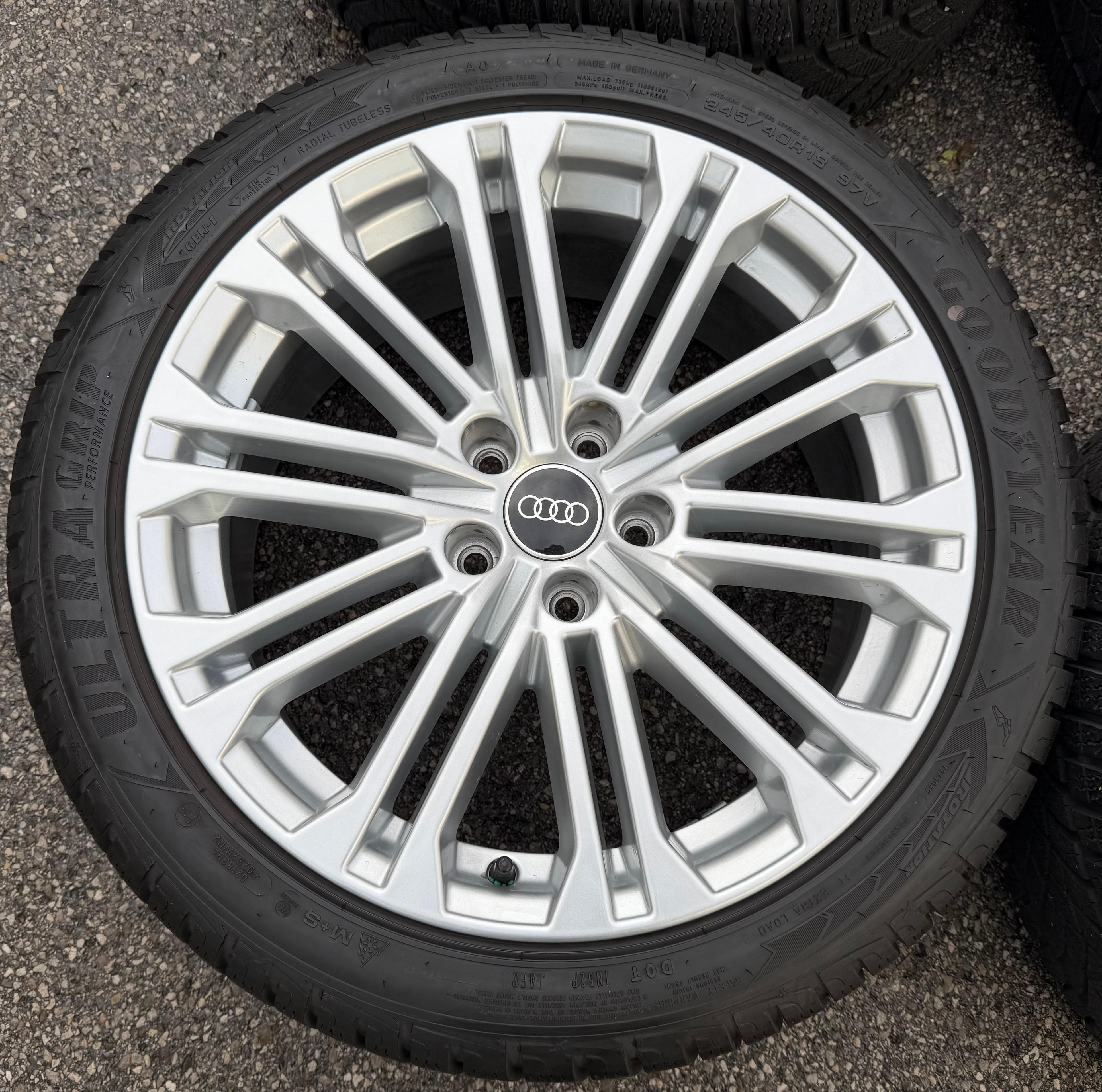 4 ruedas de invierno de aluminio originales de 18" para Audi A5 S5 8W F5 245/40R18 97V 8W0601025EE Goodyear