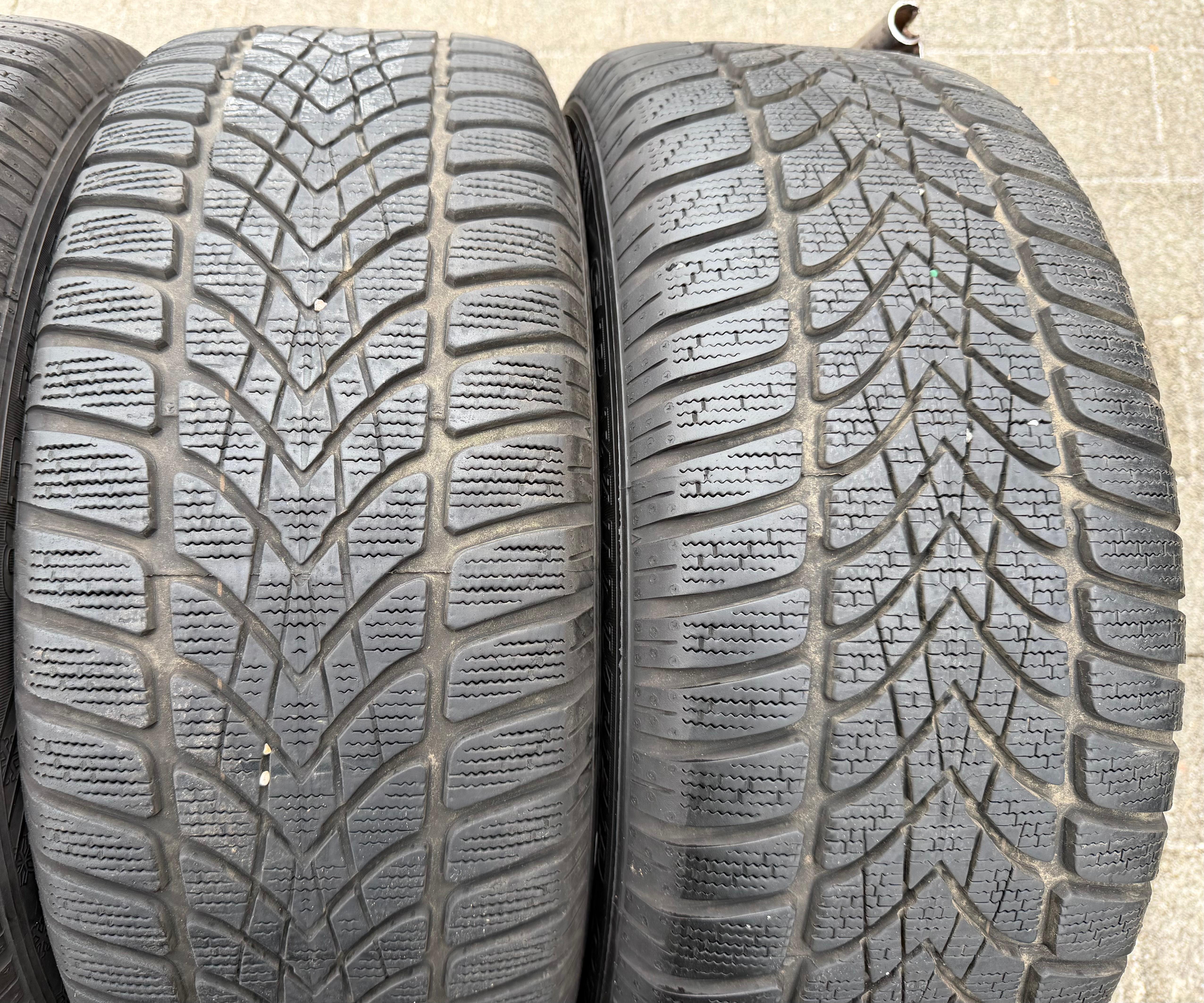 4 originele 17" lichtmetalen winterwielen Audi A4 B9 8W 8W0601025P 225/50R17 98H Dunlop 2024