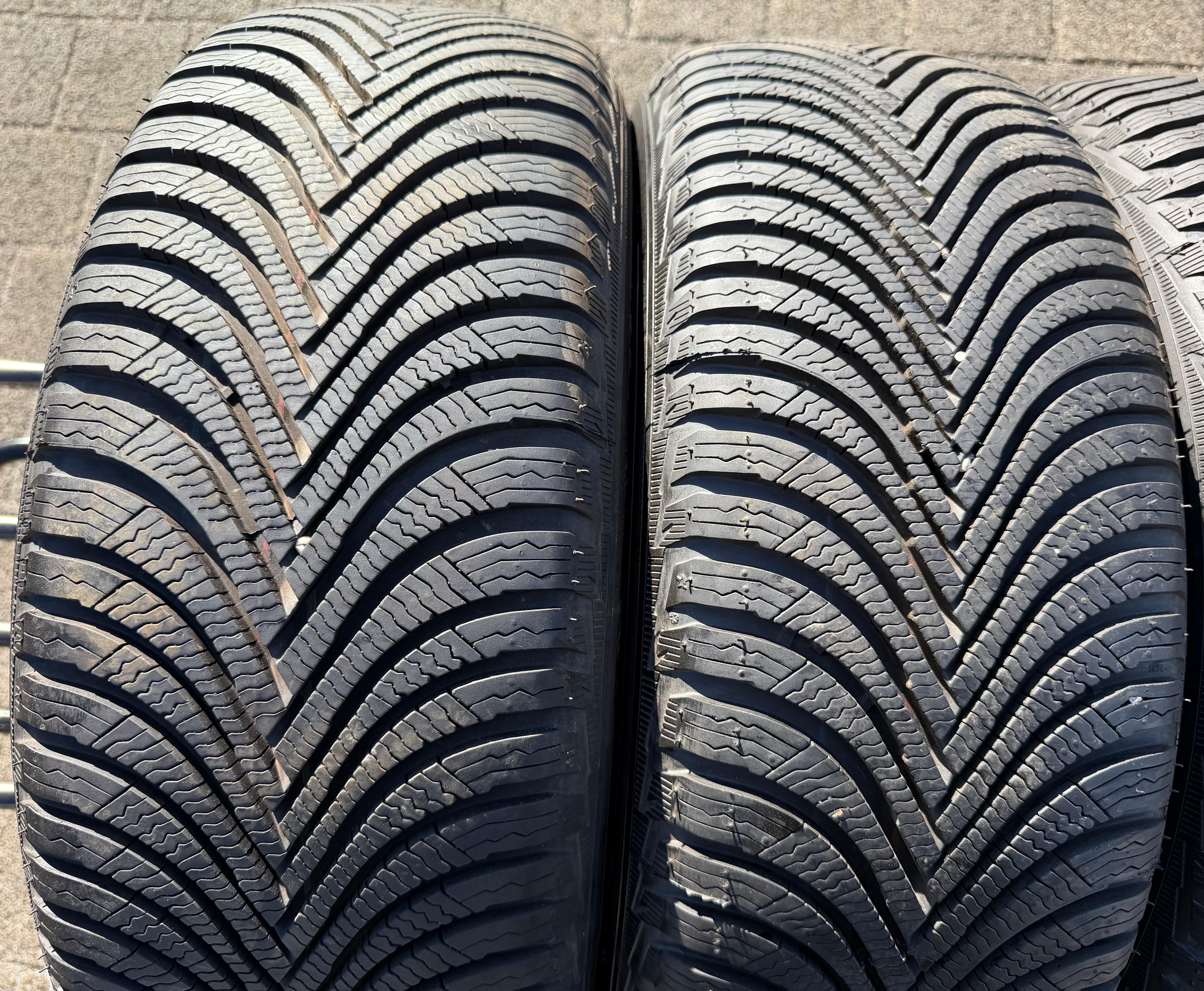 4 Original 17" Alu Winterräder Audi Q2 GA 215/55R17 94V Michelin 8MM 2024 81A601025C