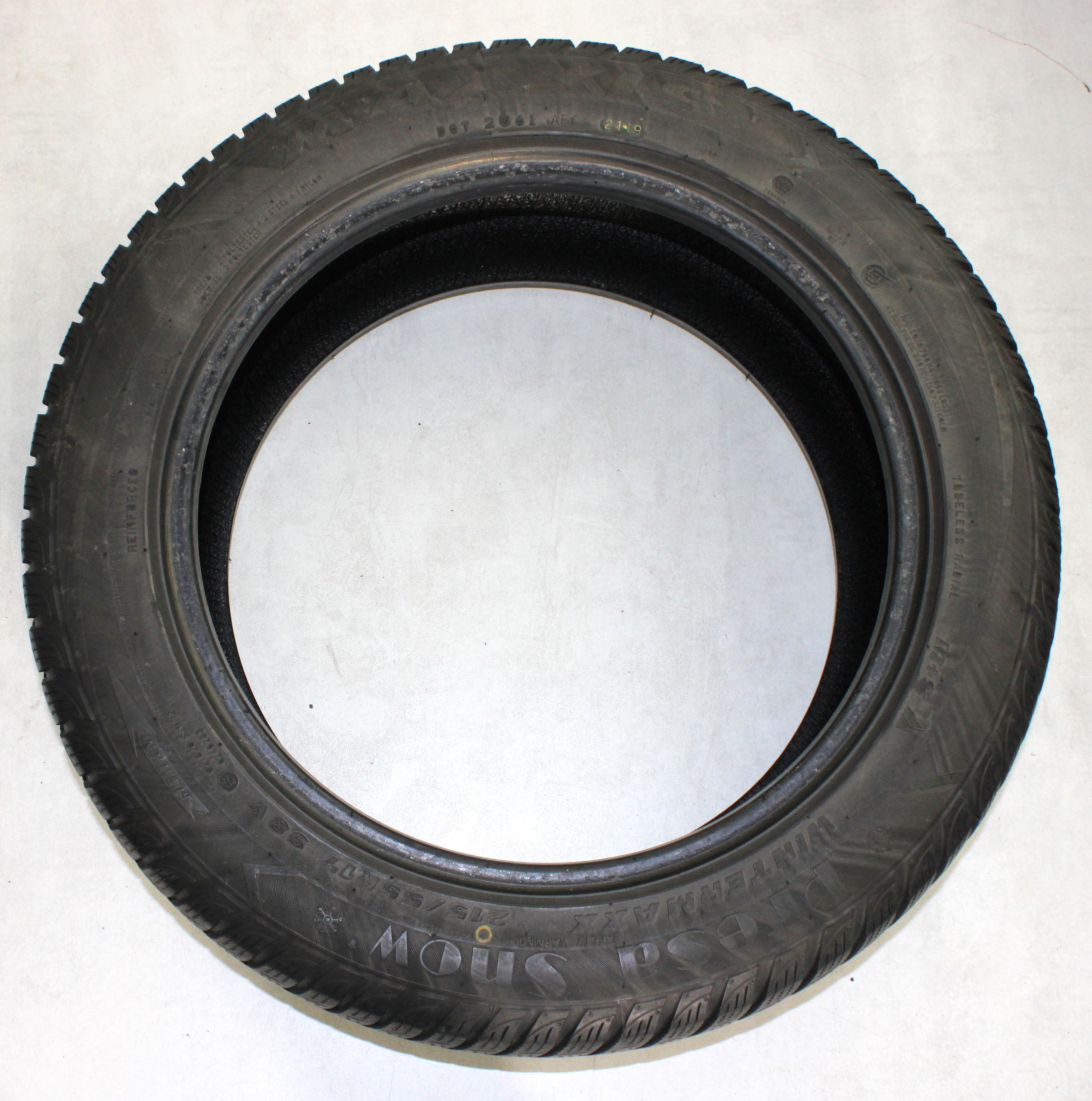 2 x 215/55R17 98V winterbanden Maxxis Presa Snow 5,5-6 mm 2019
