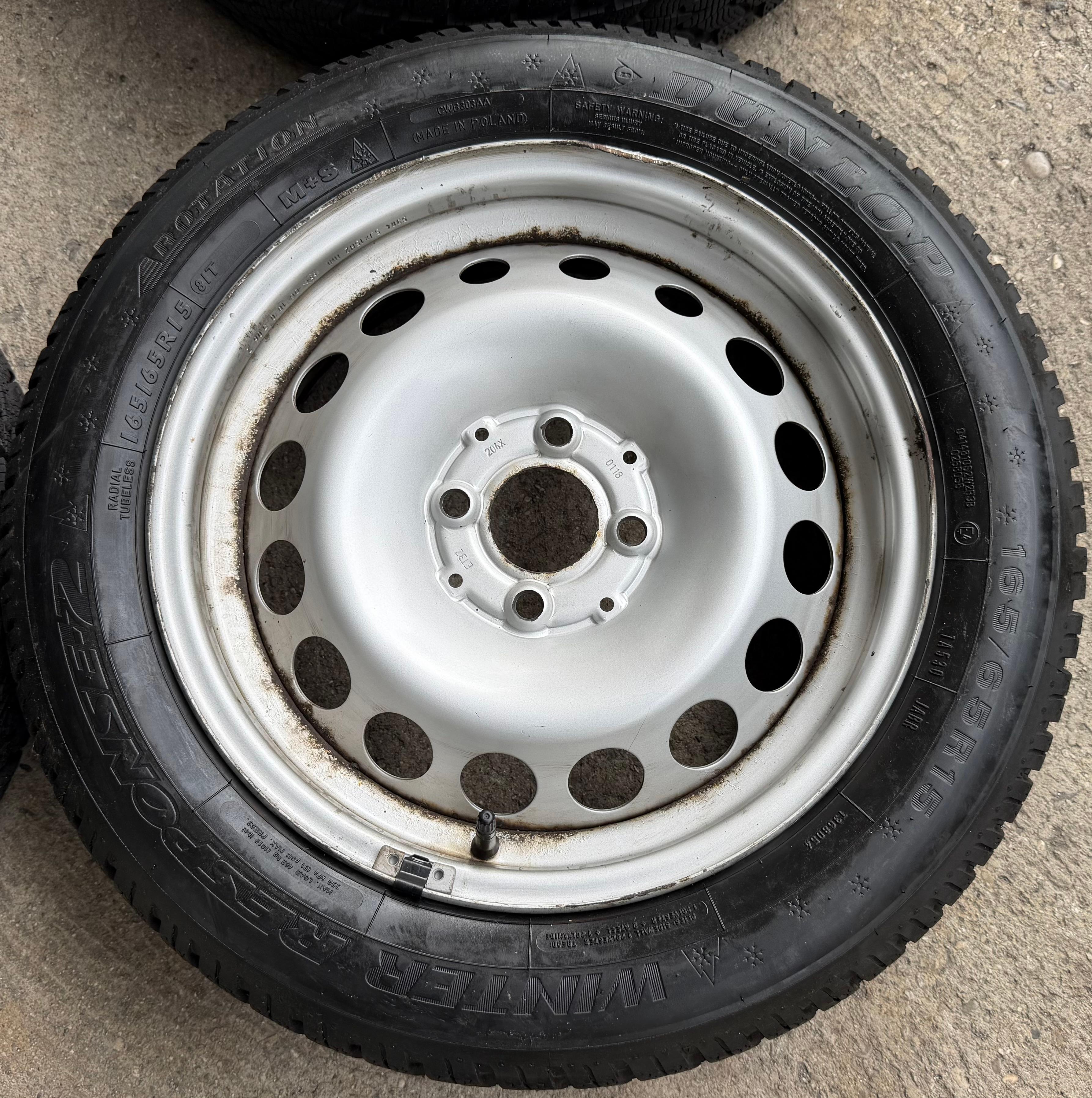 4 Original Winterräder Smart 453 165/65R15 81T 185/60R15 84T Dunlop RDKS
