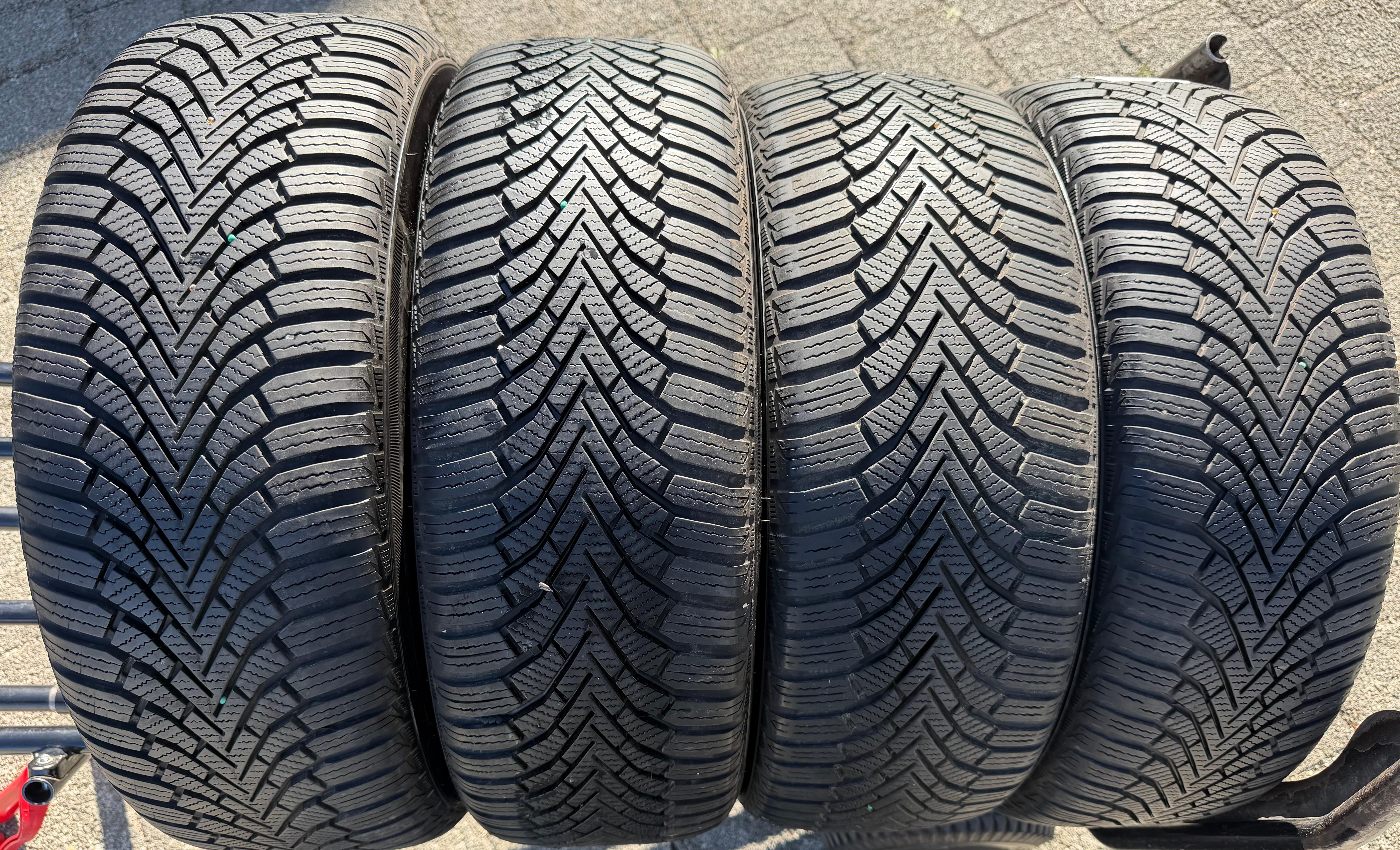 4 ruote invernali VW Caddy 2K 2KN 205/55R16 91H 2K3601027 6x16 ET50