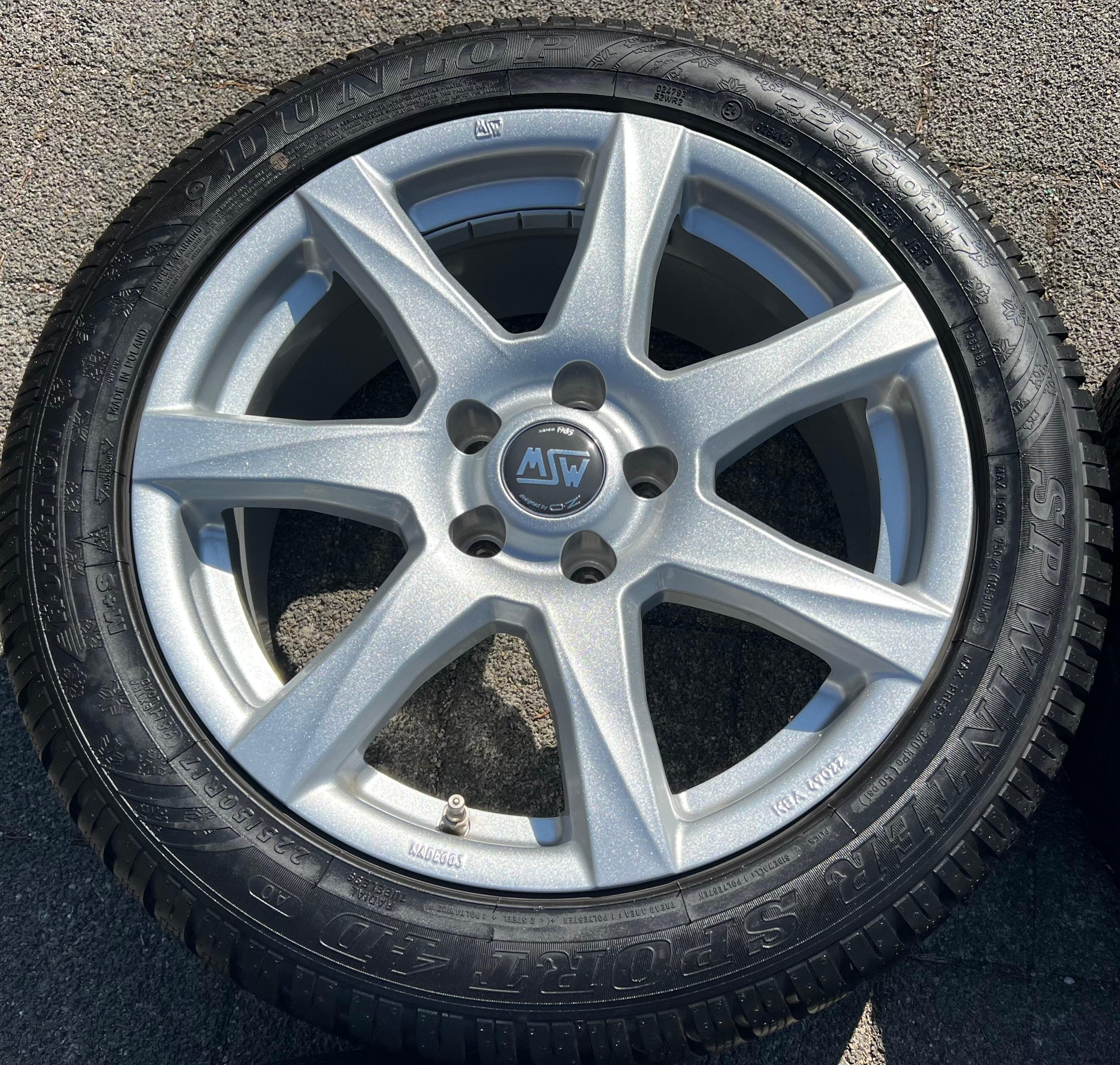 4 ALU 17" WINTERRÄDER AUDI A4 8K B8 A5 8T 225/50R17 98H DUNLOP WINTERREIFEN