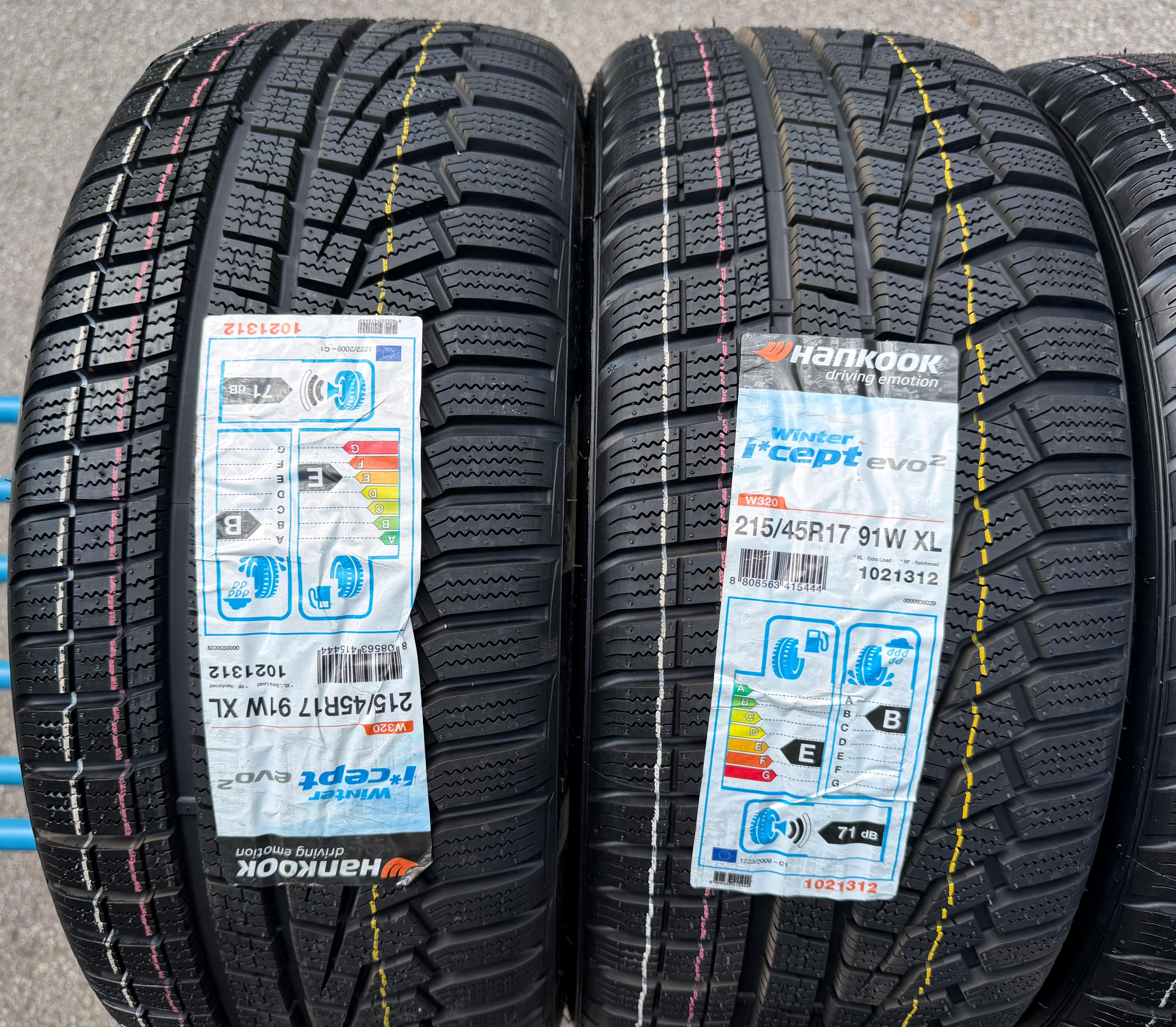 4 ORIGINAL 17" ALU WINTERRÄDER AUDI A1 S1 GB 82A601025G 215/45R17 91W HANKOOK