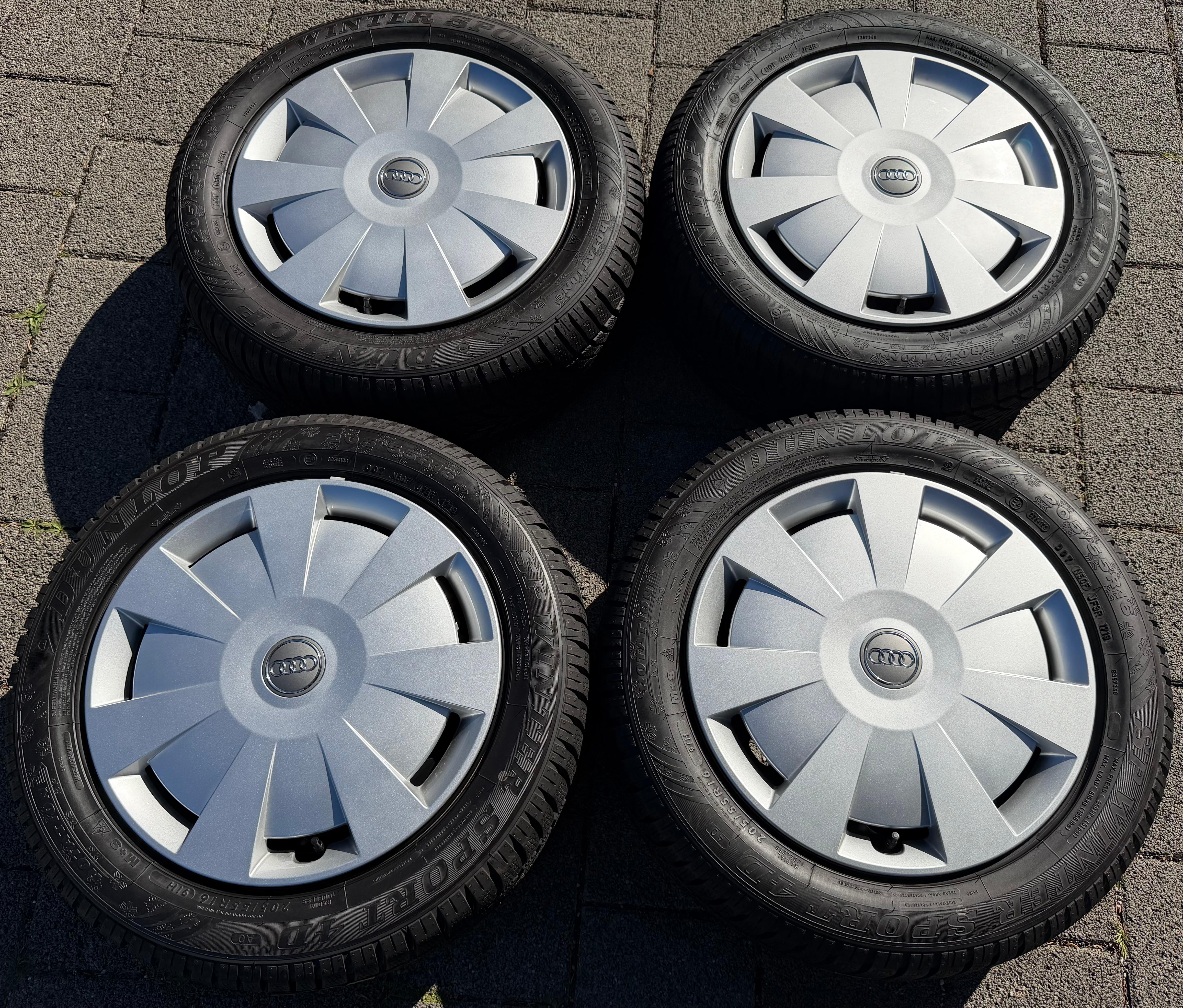 4 ruote invernali VW Golf 7 Audi A3 8V Seat Leon 5F Skoda Octavia 5E 205/55R16 91H Dunlop