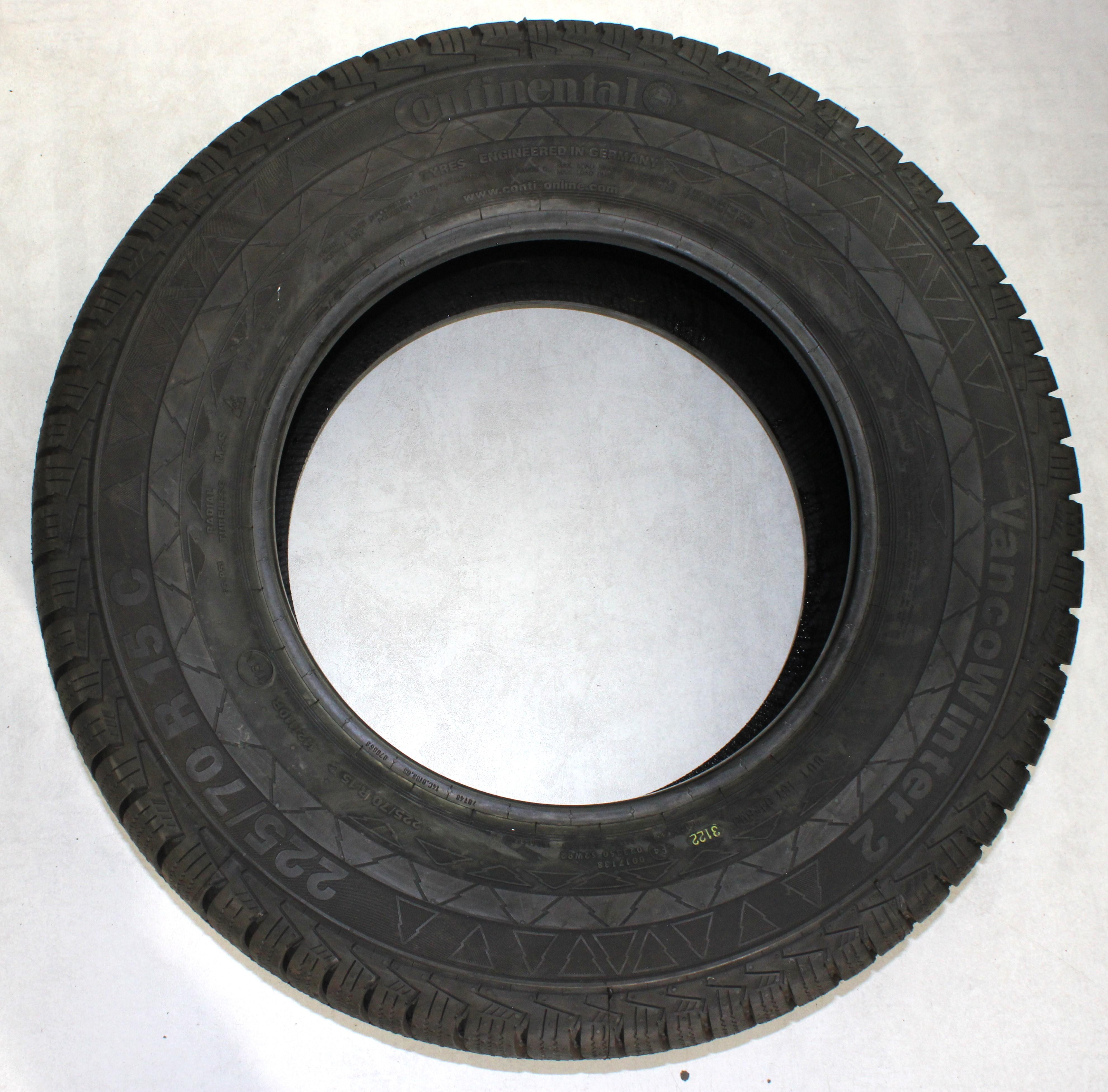 1 x 225/70R15C 112/110R Pneus hiver Continental Vanco Winter 2 Neufs 2022
