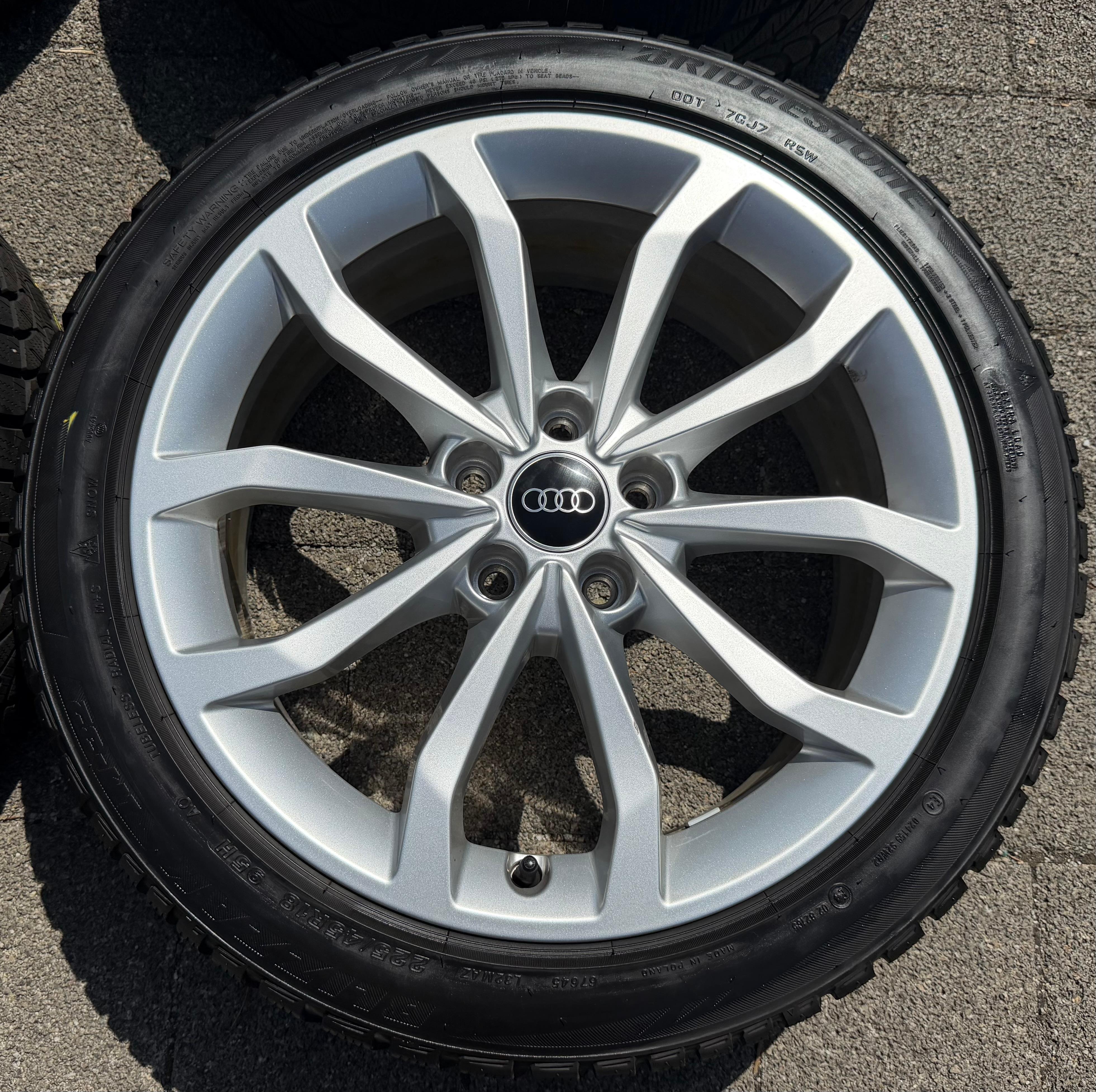 4 ruedas de invierno de aluminio originales de 18" para Audi A4 S4 8W 8W0601025ED 225/45R18 95H Bridgestone