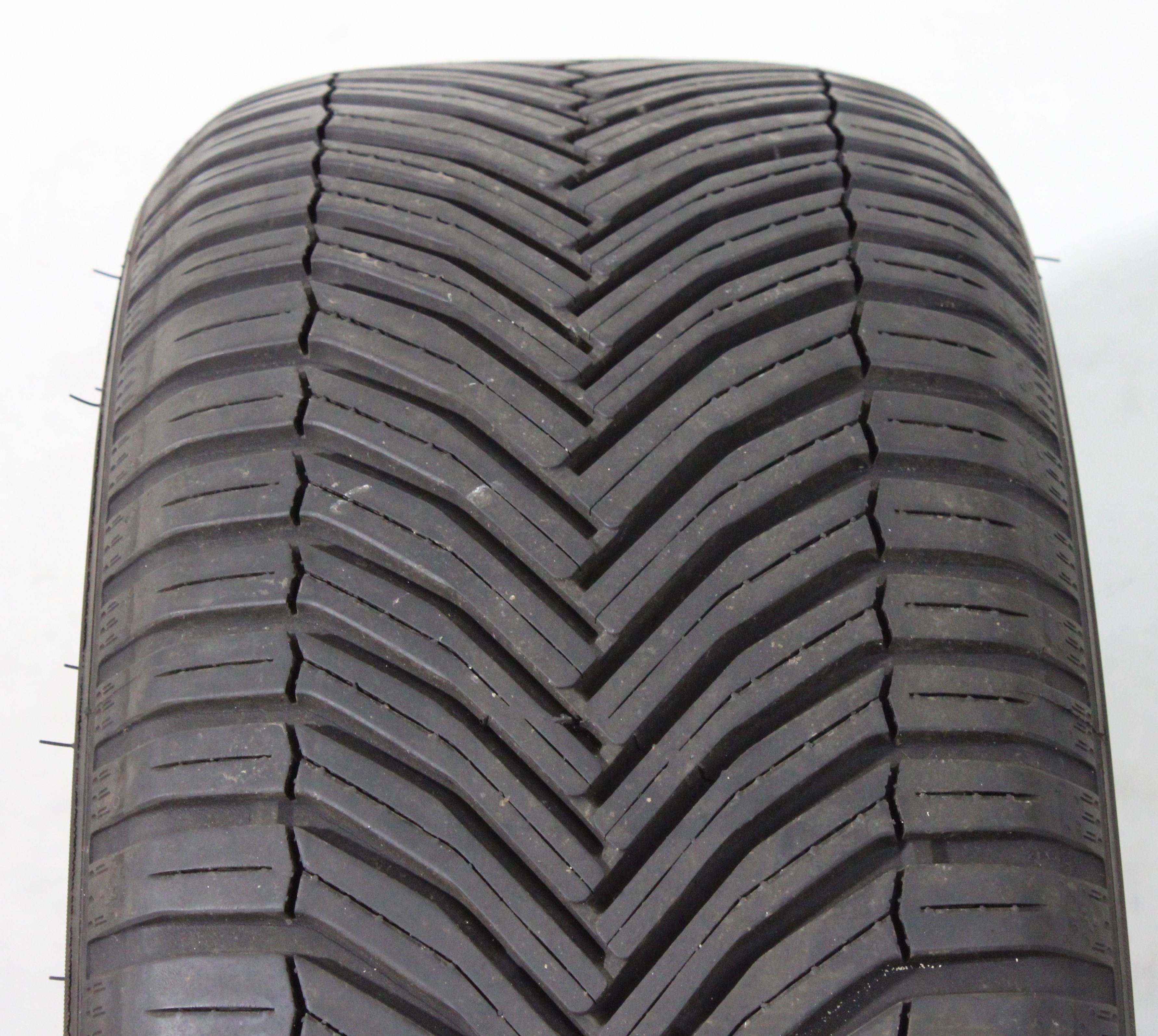 1 neumático para todas las estaciones Michelin Cross Climate 2 SUV, 225/50R18, 95W, 6,5 mm, 2023