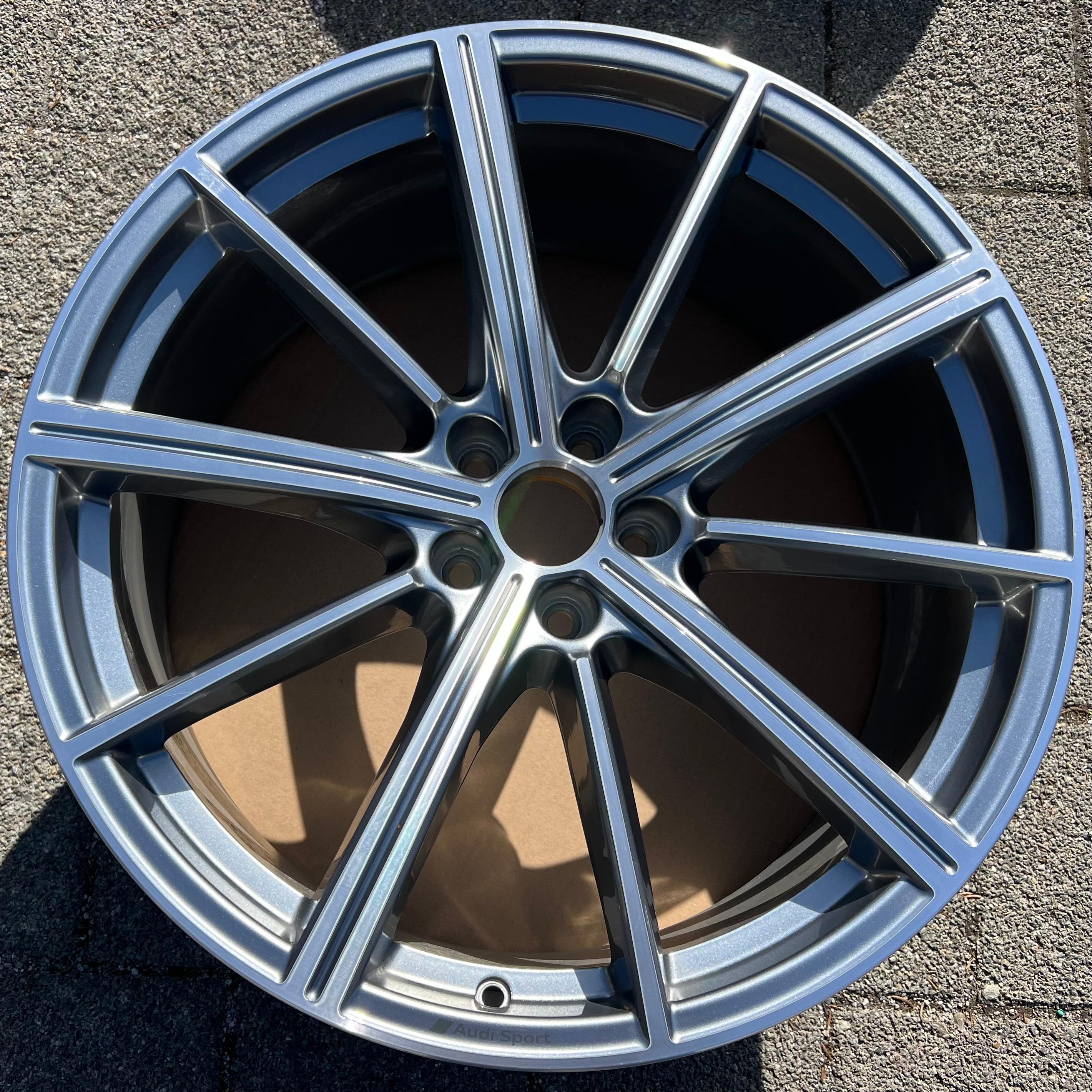 1 cerchio in lega originale da 21" per Audi A8 S8 4N 4N0601025S 9x21 ET37
