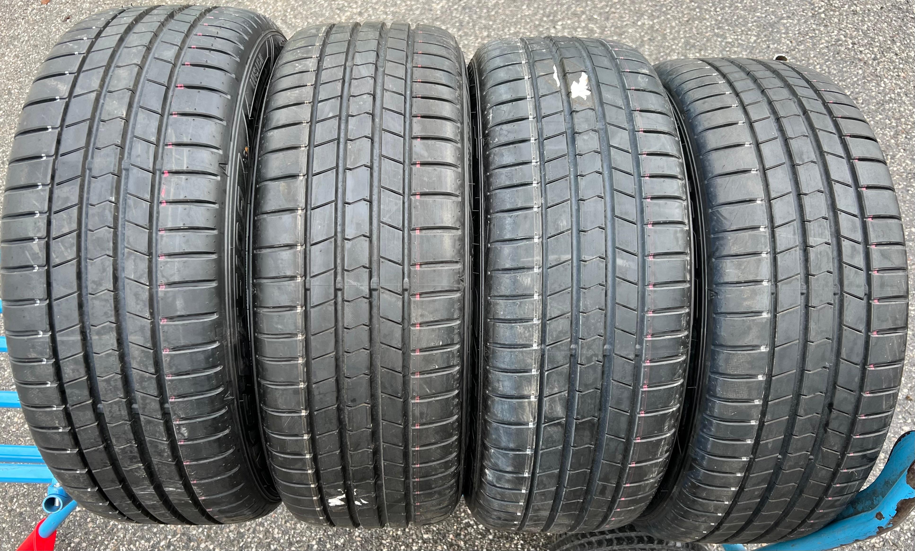 4 ROUES D'ÉTÉ ORIGINALES 17" EN ALU AUDI A3 GY 8Y0601025AA 205/55R17 95W FALKEN 2021