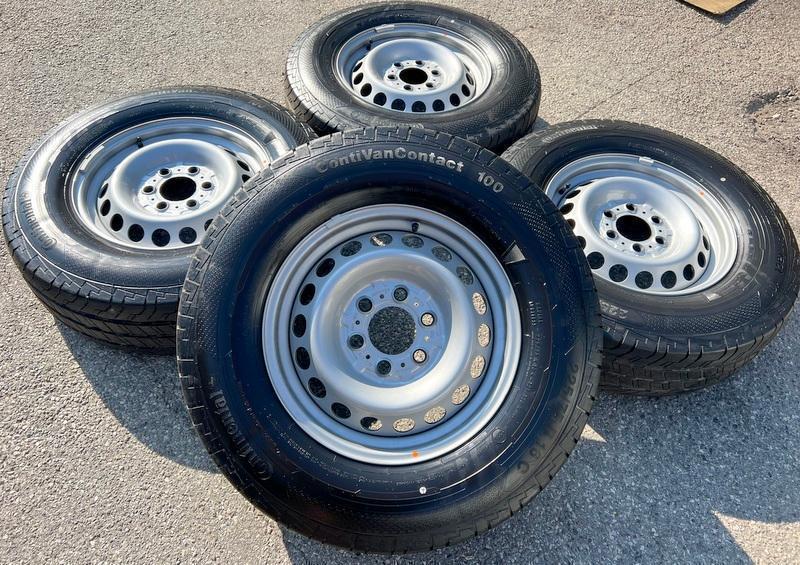 4 SOMMERRÄDER MERCEDES SPRINTER W907 225/75R16C 121/120R CONTINENTAL 2025 RDKS