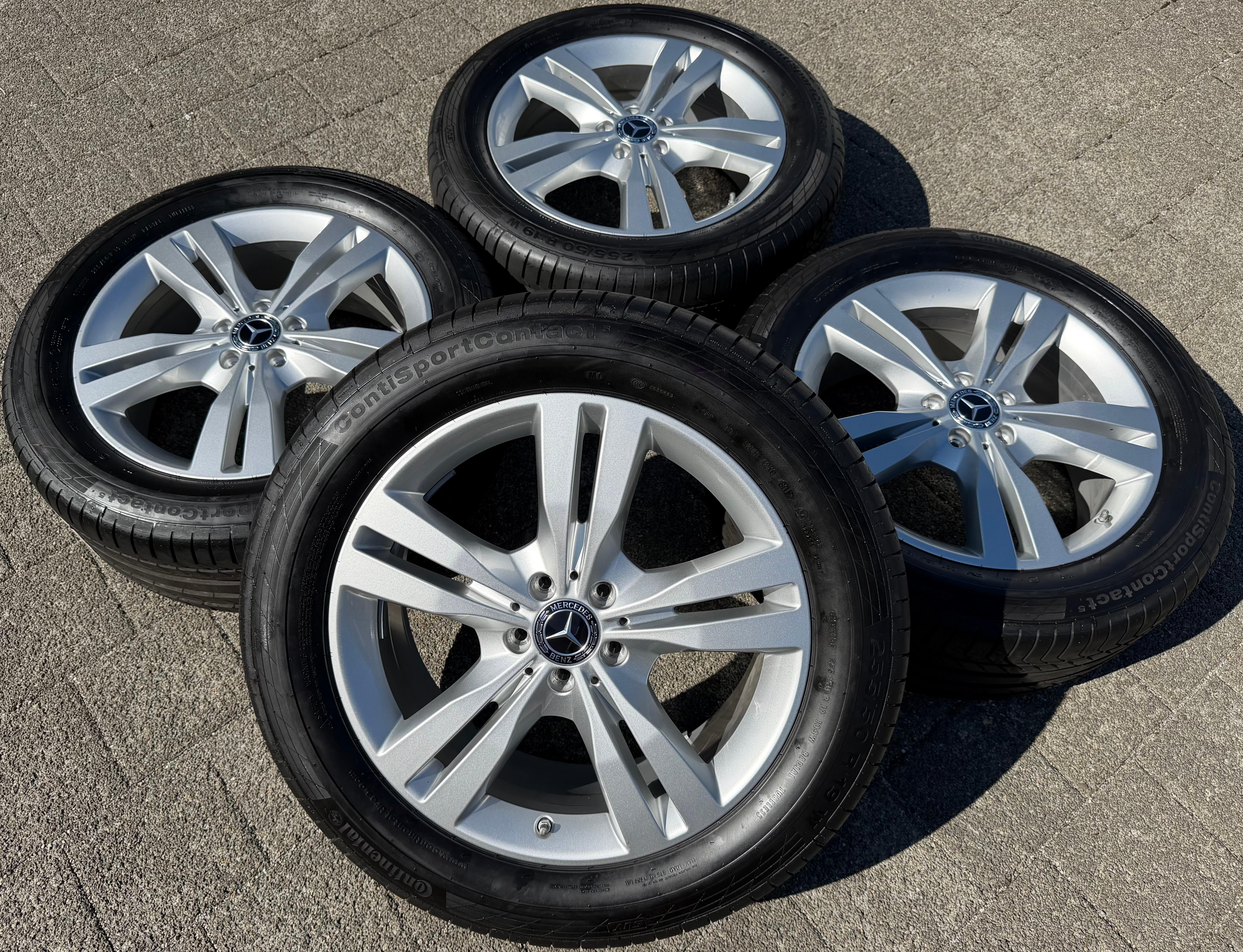 4 originele 19-inch aluminium zomervelgen Mercedes M-Klasse ML GLE W166 A1664010702 Continental