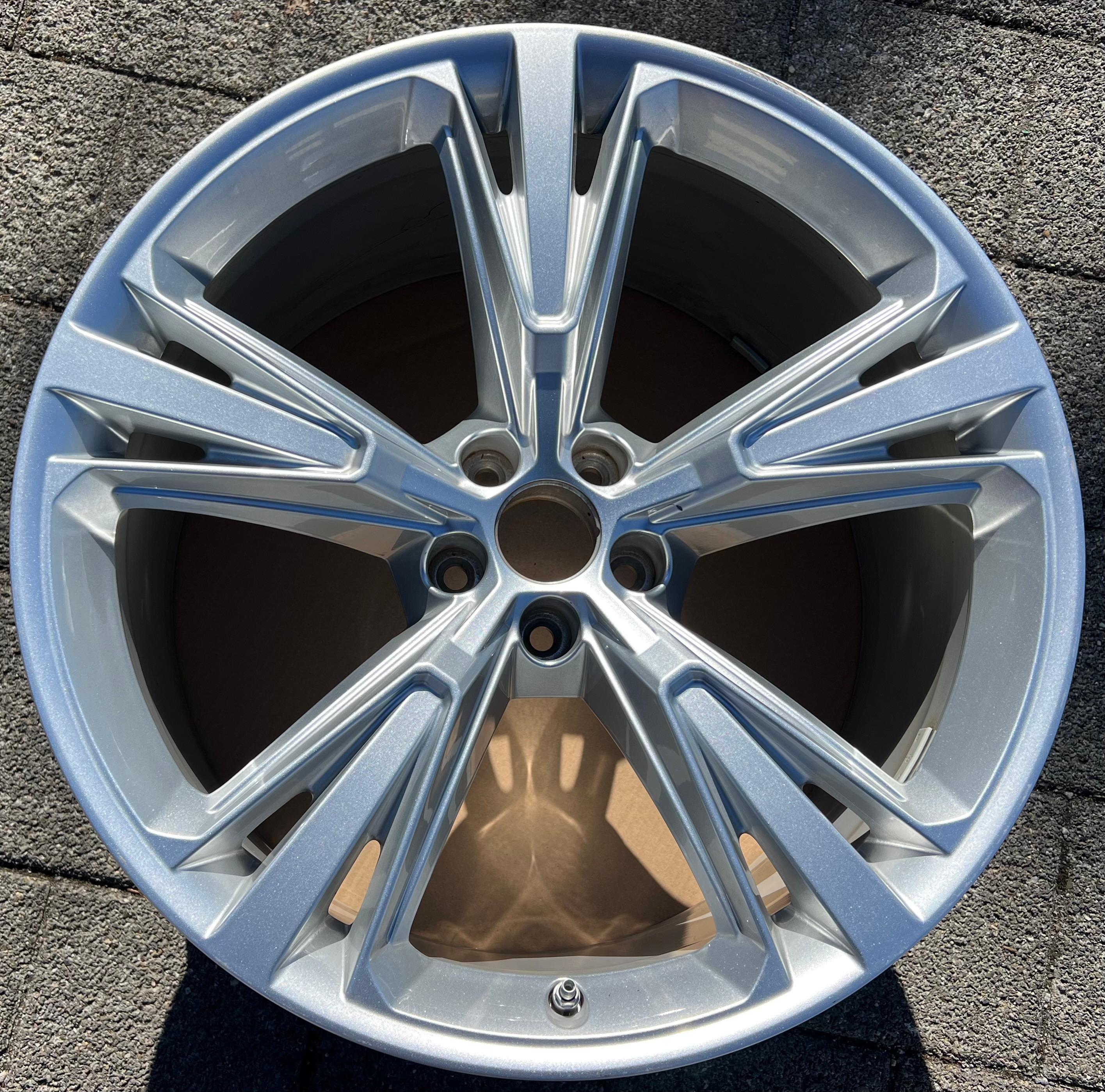 1 X ORIGINAL 21" ALUFELGE AUDI Q8 SQ8 4M 4M8601025H 10Jx21 ET20 FELGE FREIHAUS