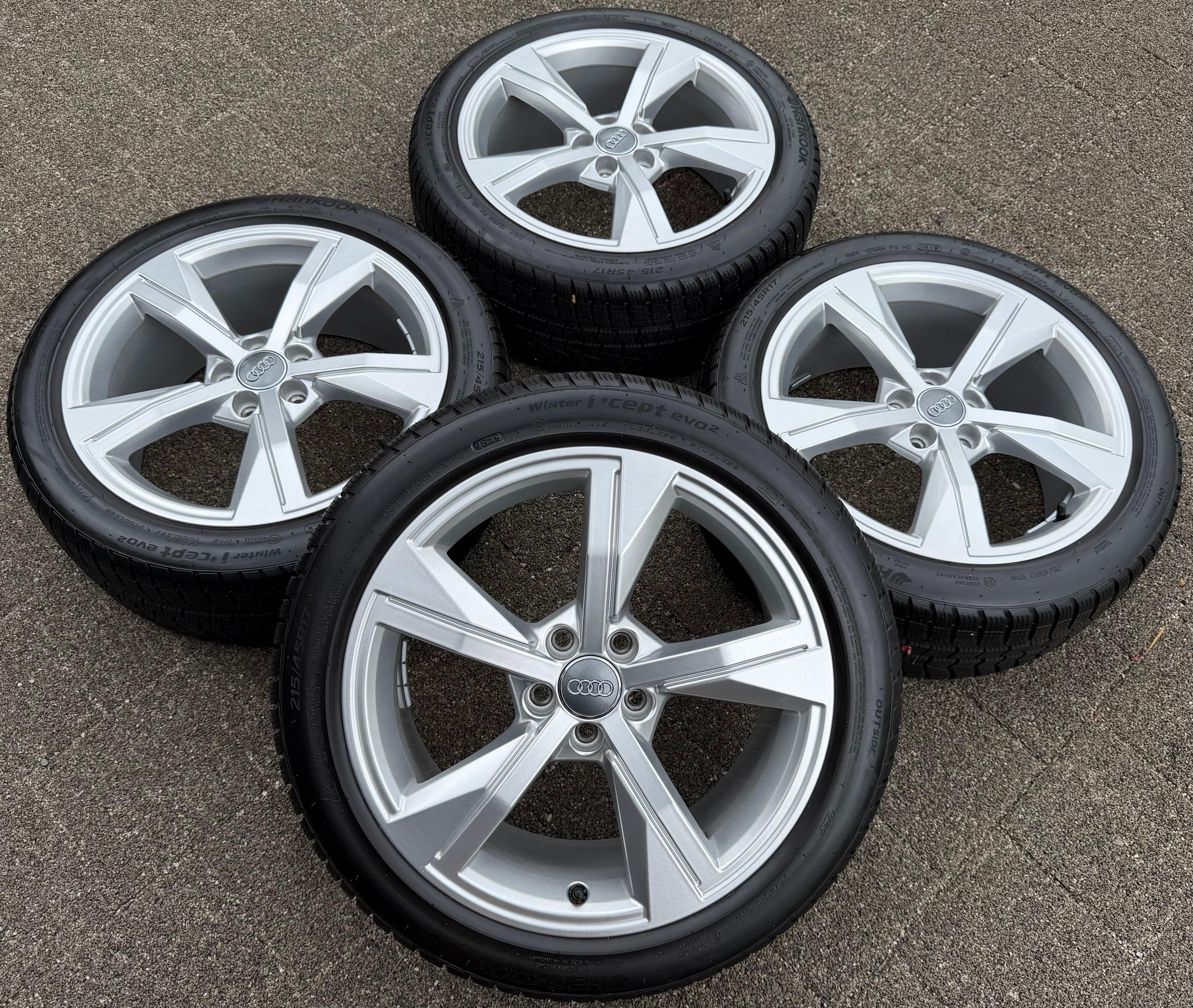4 RUOTE IN LEGA ORIGINALI DA 17" PER AUDI A1 S1 GB 82A601025G 215/45R17 91W HANKOOK