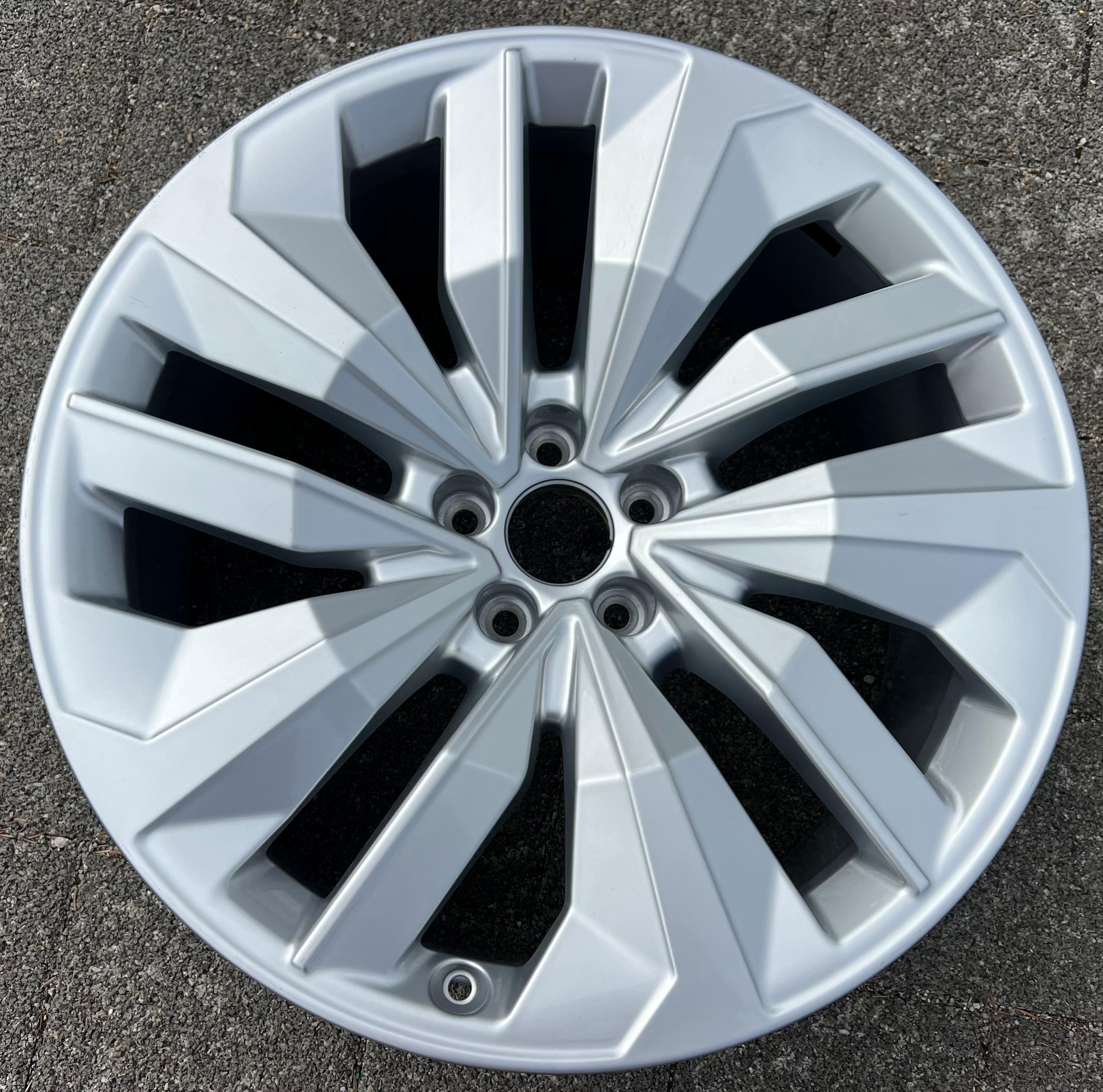 1 X ORIGINAL 20" ALUFELGE AUDI Q8 SQ8 ETRON 4M 4KE601025N 9Jx20 ET20