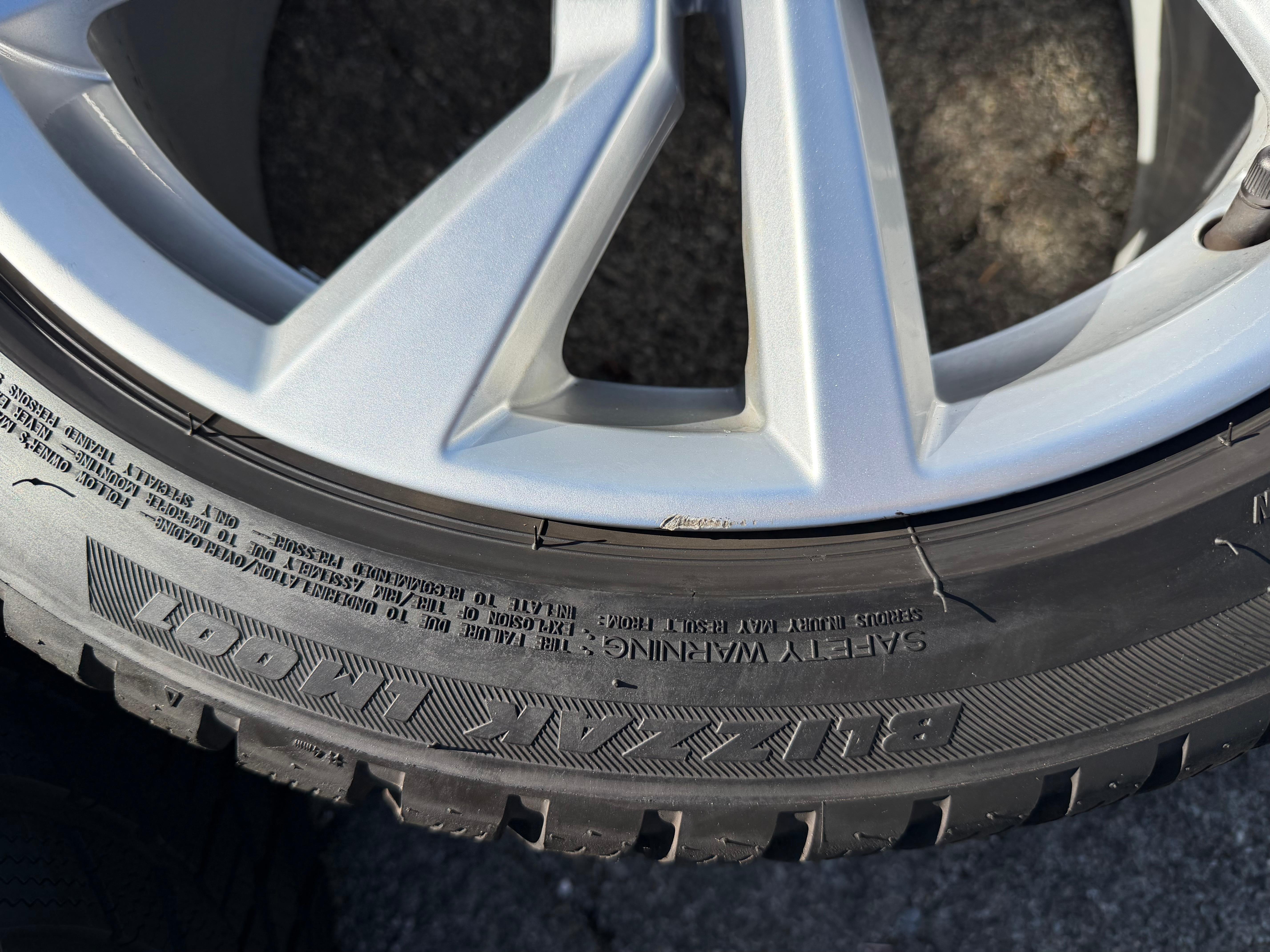 4 Original 18" Alu Winterräder Audi TT TTS 8S 8S0601025AN 245/40R18 93V 2021