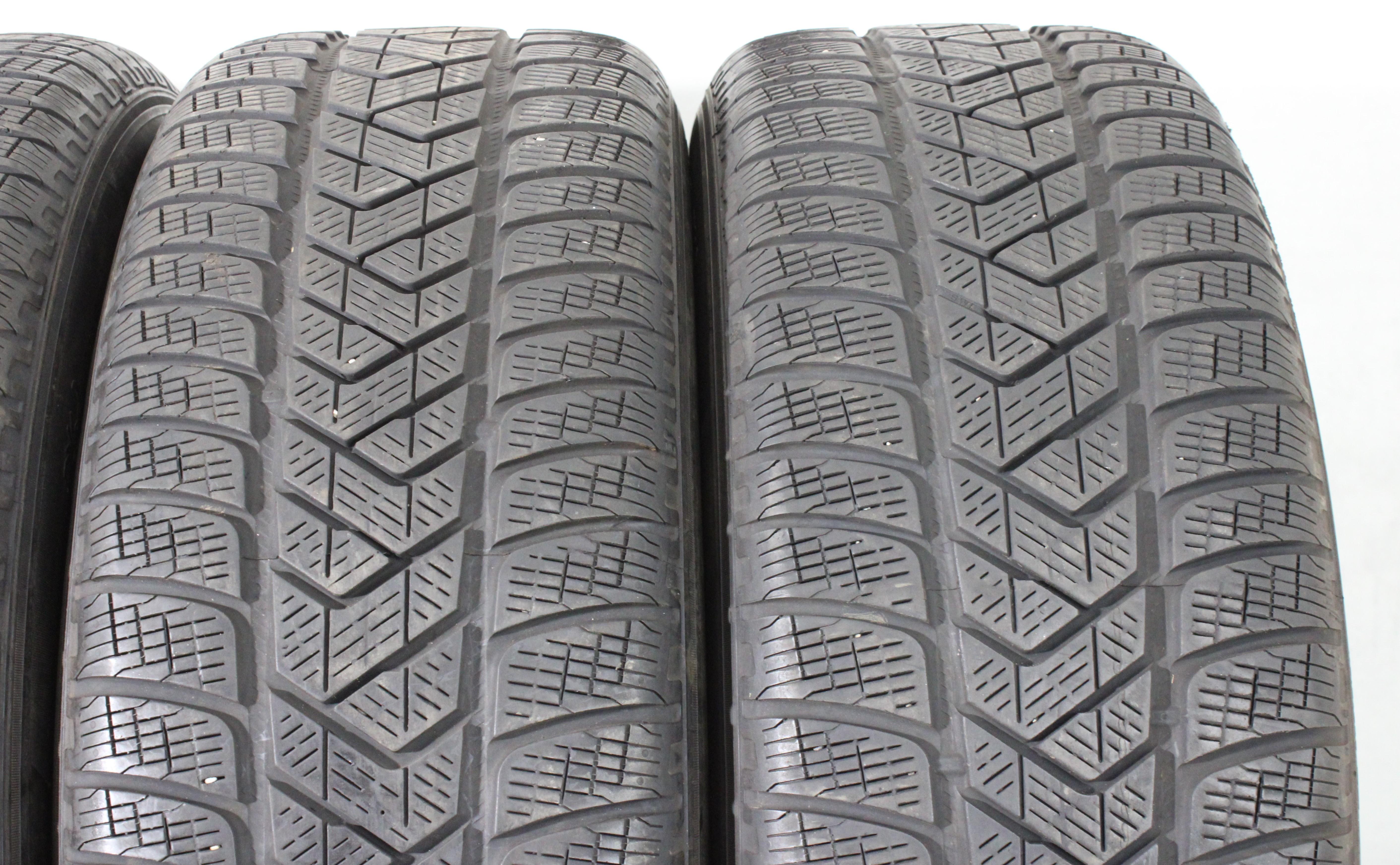 4 x 235/60R18 107H pneumatici invernali Pirelli Scorpion Winter 4,5-5mm 2020