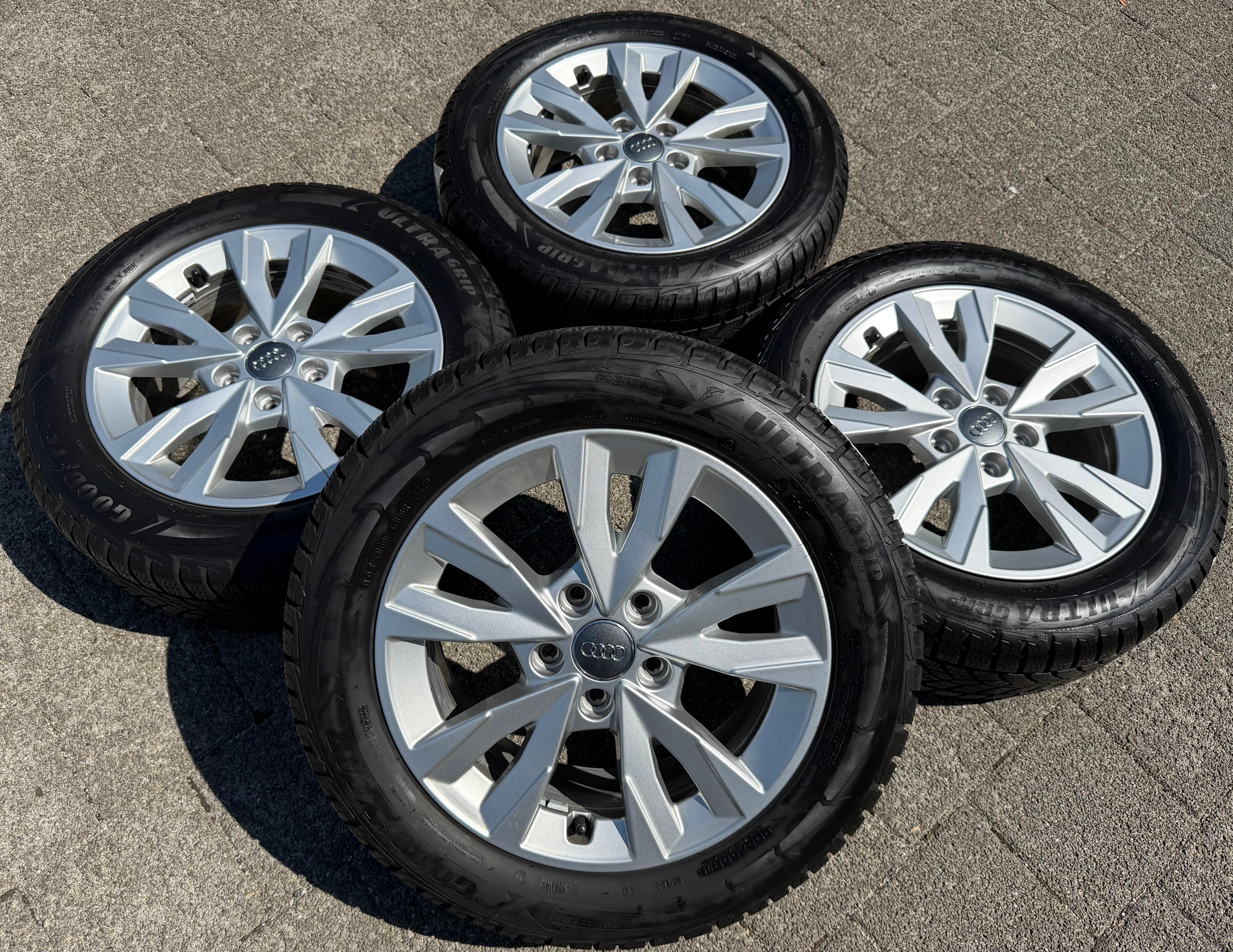 4 llantas de aluminio originales de invierno para Audi A3 8Y 8Y0071496 205/55R16 91H Goodyear 2020