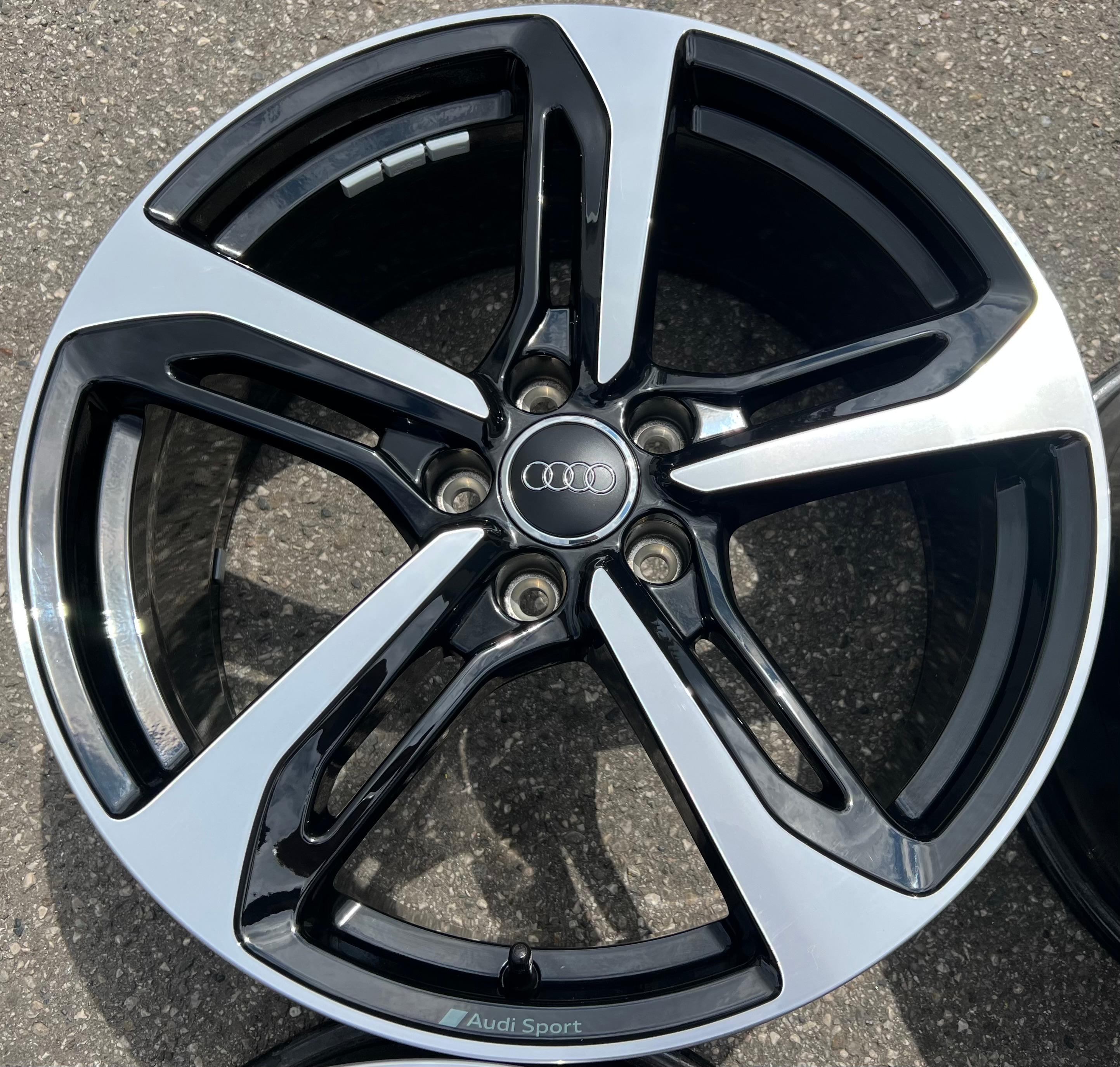 4 CERCHI IN LEGA DA 19" ORIGINALI AUDI TT 8S 8S0601025BD 9x19 ET52 SPEDIZIONE GRATUITA