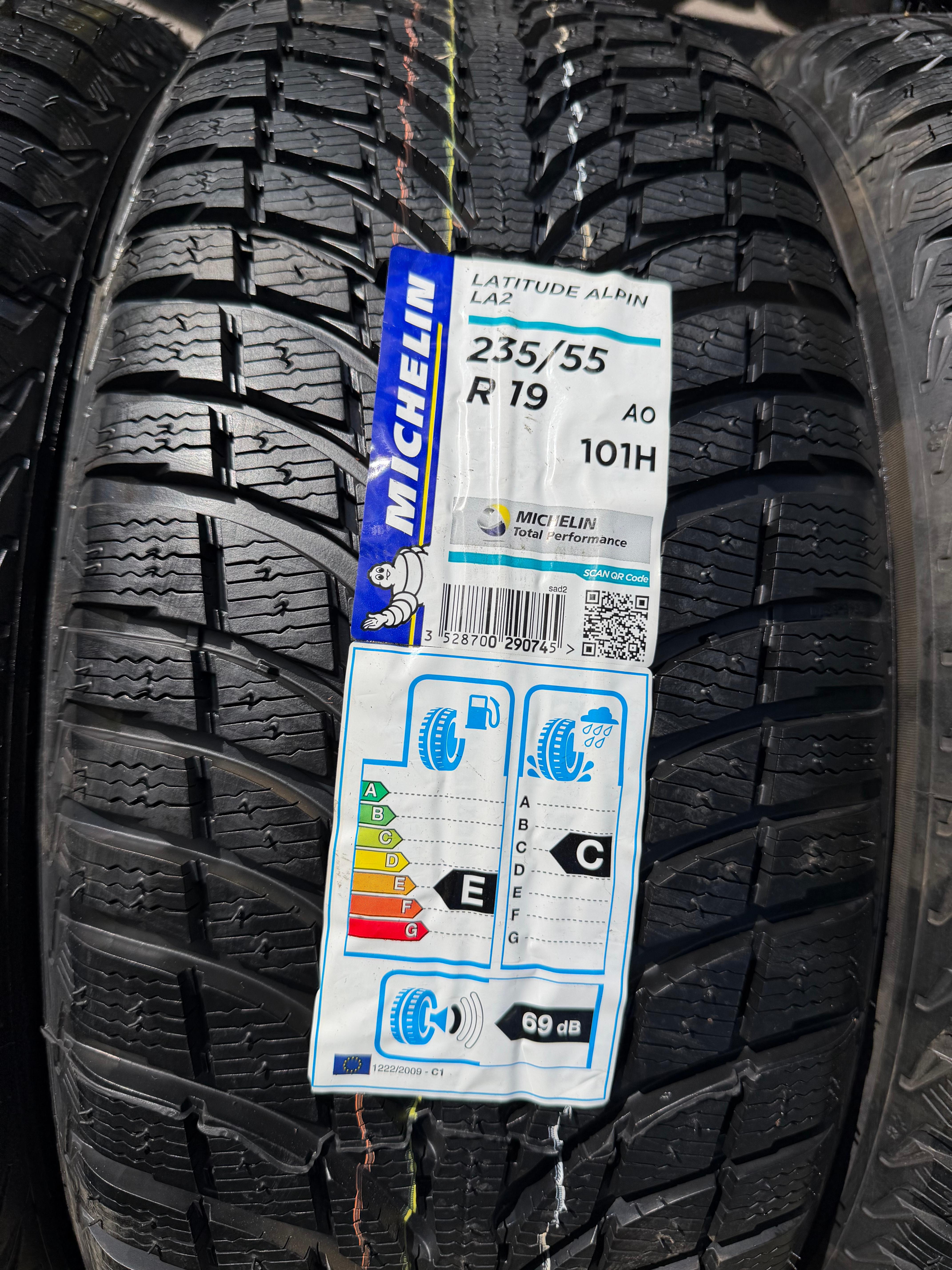 4 Original 19" Alu Winterräder Audi Q5 SQ5 FY 80A601025K 235/55R19 101H Michelin