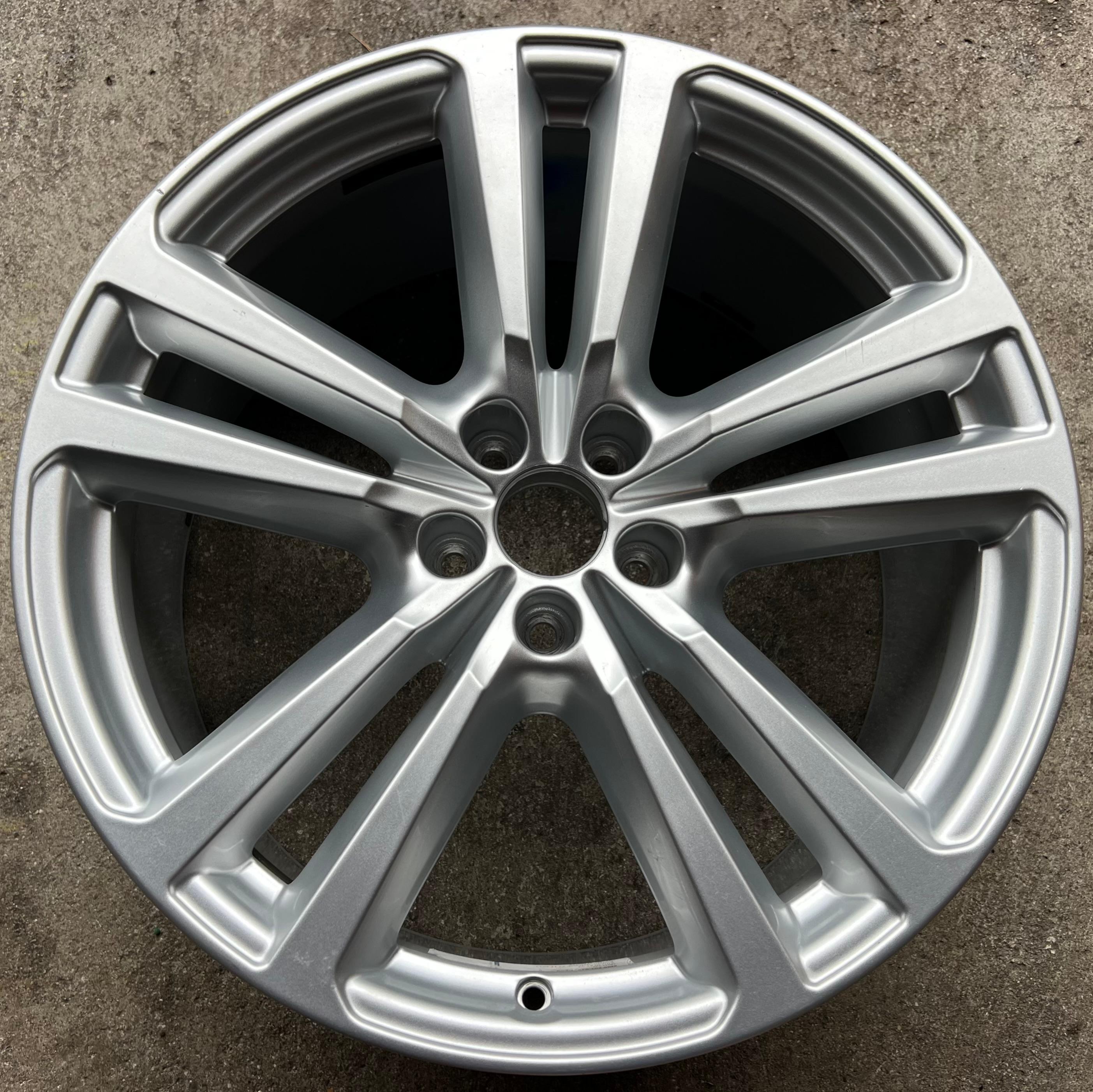 1 X ORIGINAL 20" ALUFELGE AUDI Q7 4M 4M0601025CL 9x20 ET28 FREIHAUS