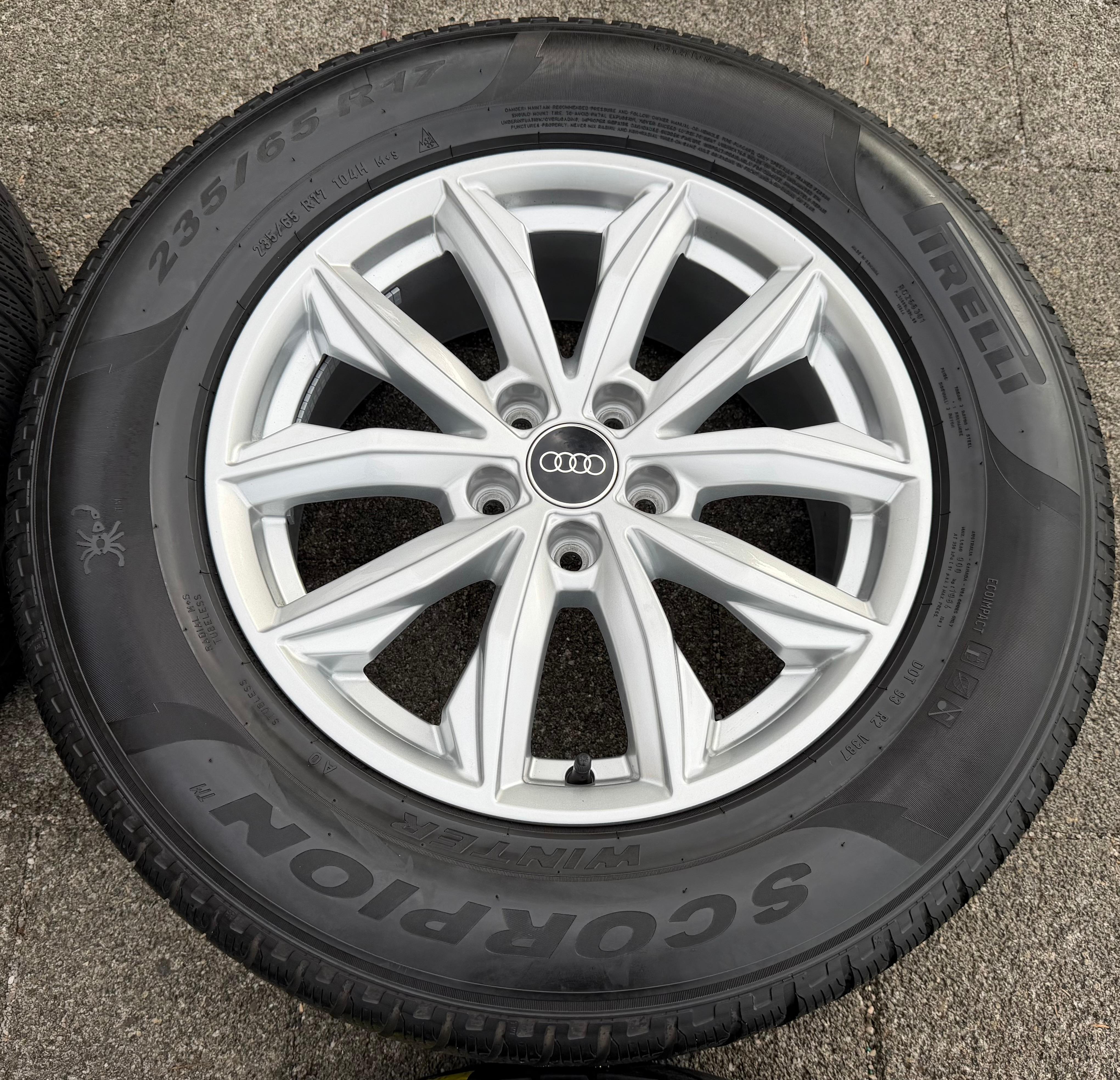 4 cerchi in lega originali da 17" per Audi Q5 FY 80A601025J 7x17 ET34