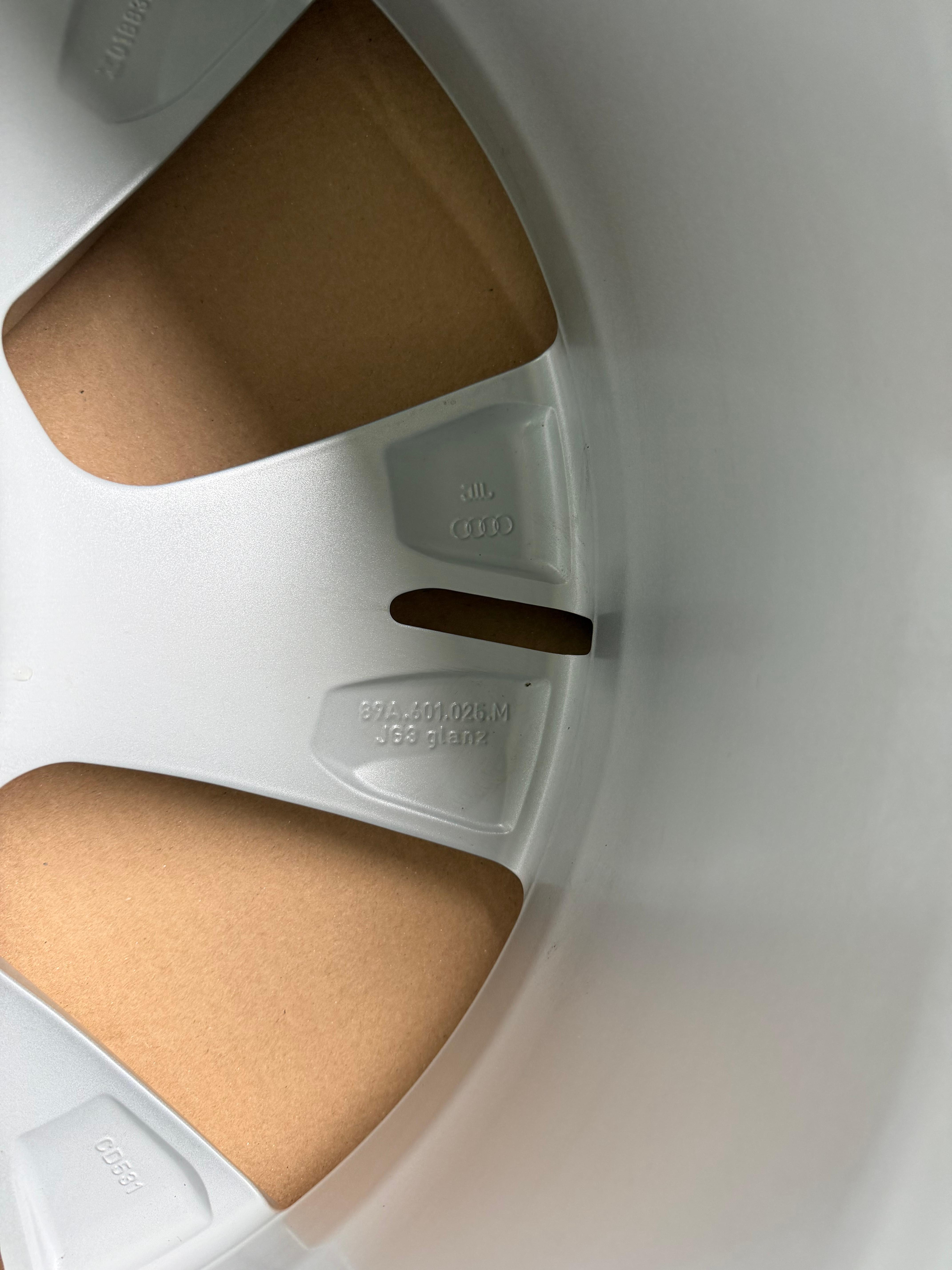 1 cerchio in lega originale da 20" per Audi Q4 e-tron, codice 89A601025L, 9x20 ET42, spedizione gratuita
