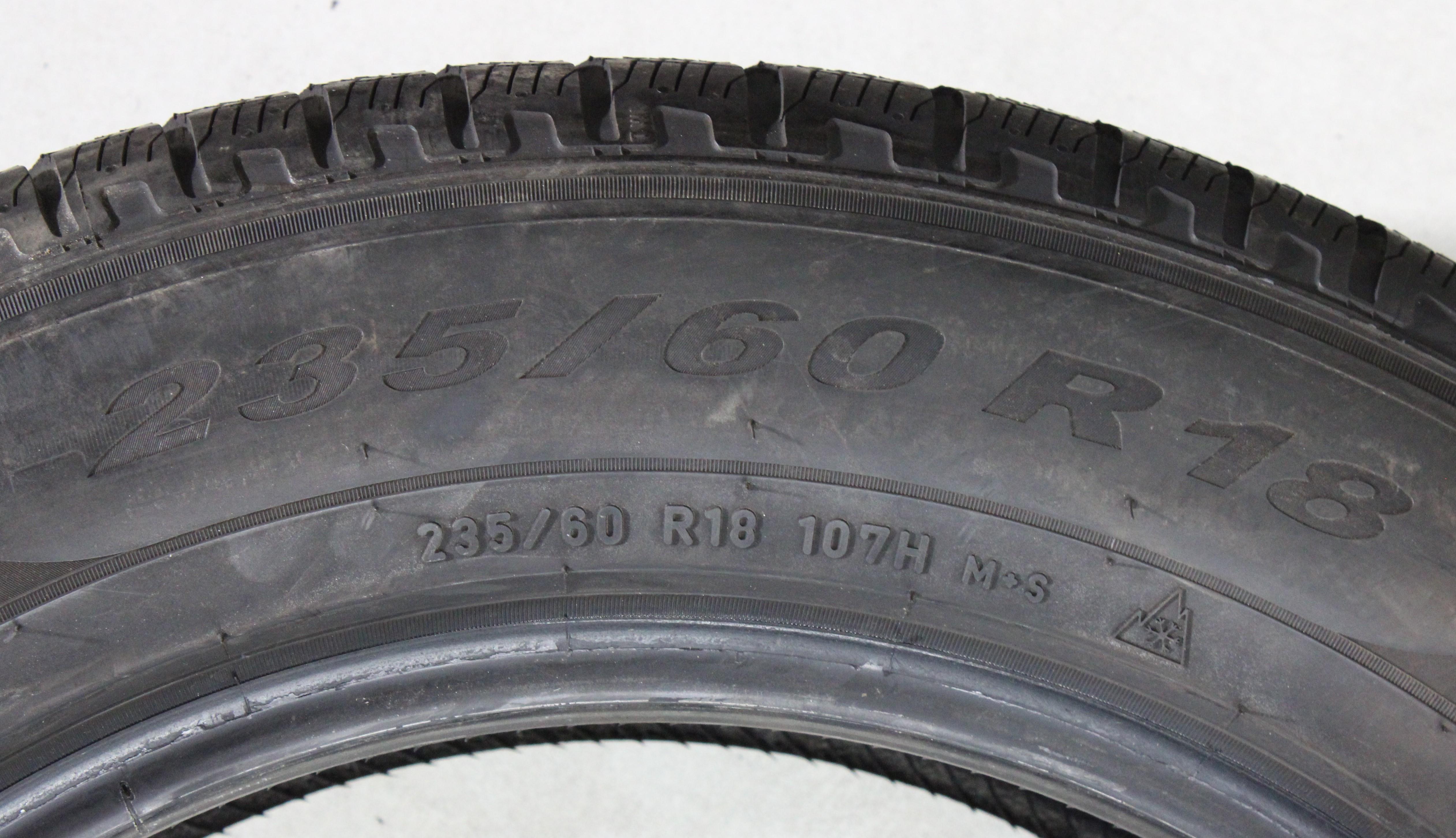 4 x 235/60R18 107H pneumatici invernali Pirelli Scorpion Winter 4,5-5mm 2020
