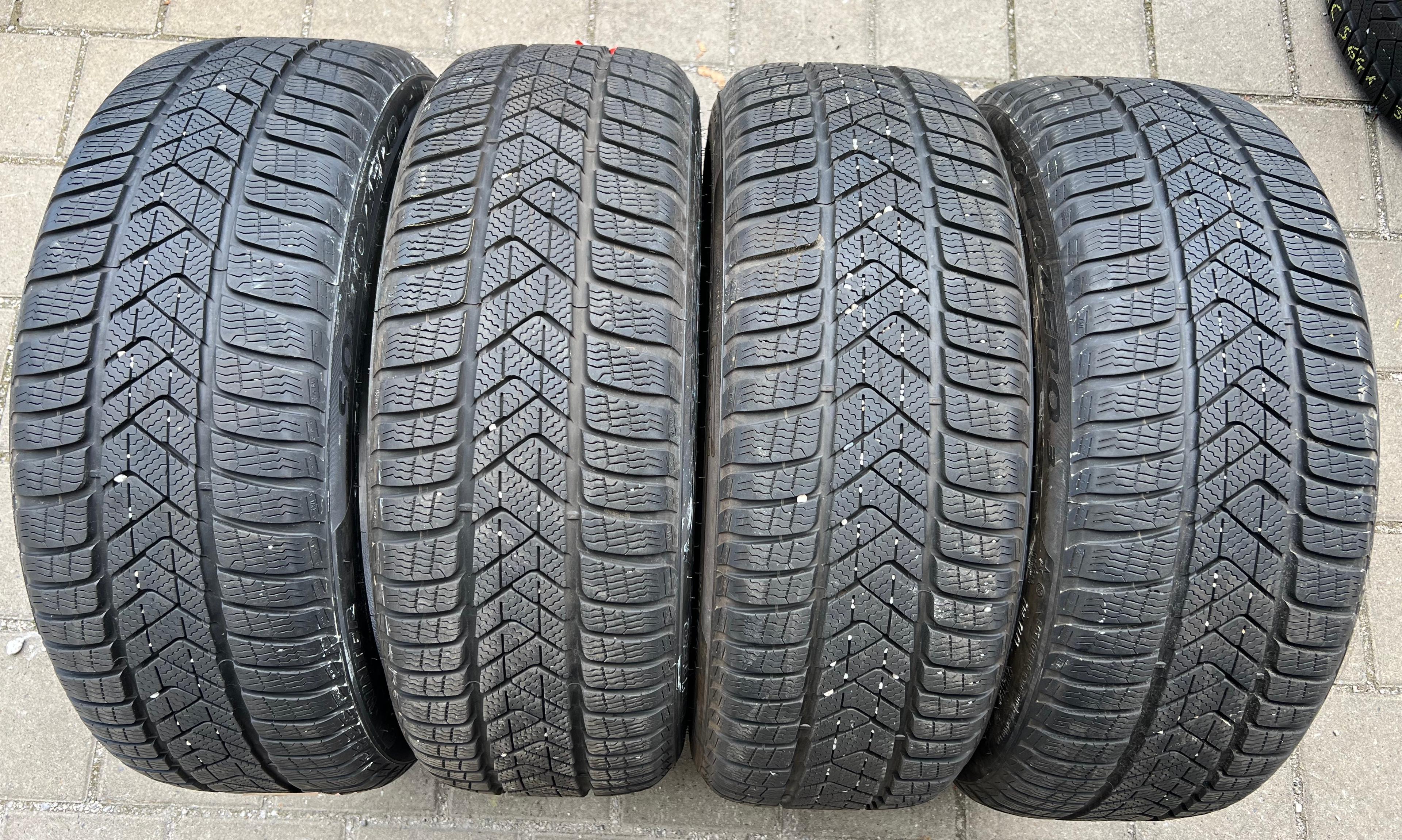 4 x 225/45R19 96V Winterreifen Pirelli Sottozero 3 Runflat 6,5-7mm 2020