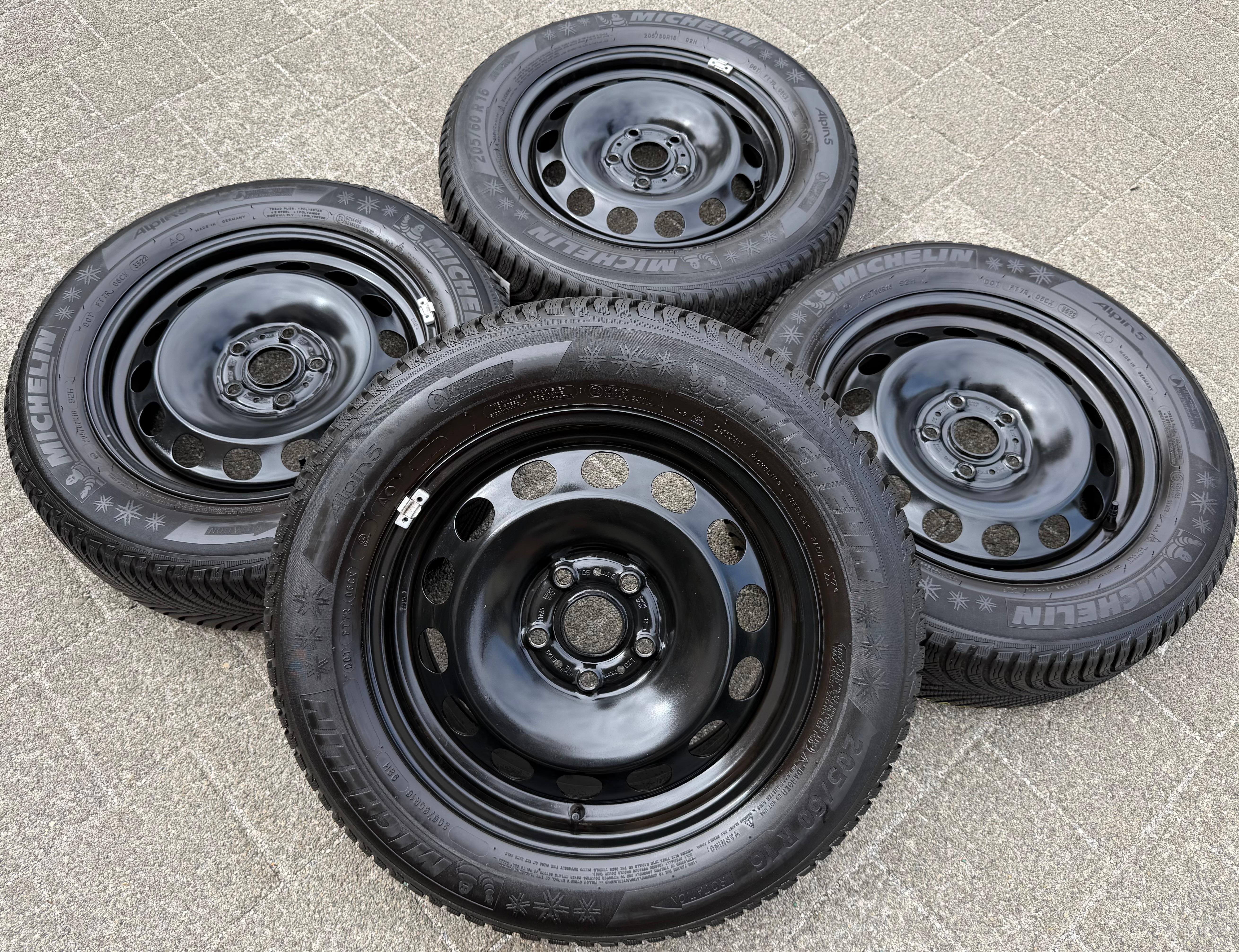4 Winterräder Audi Q2 GA VW T-ROC A11 205/60R16 92H Michelin Alpin 5 Winterreifen