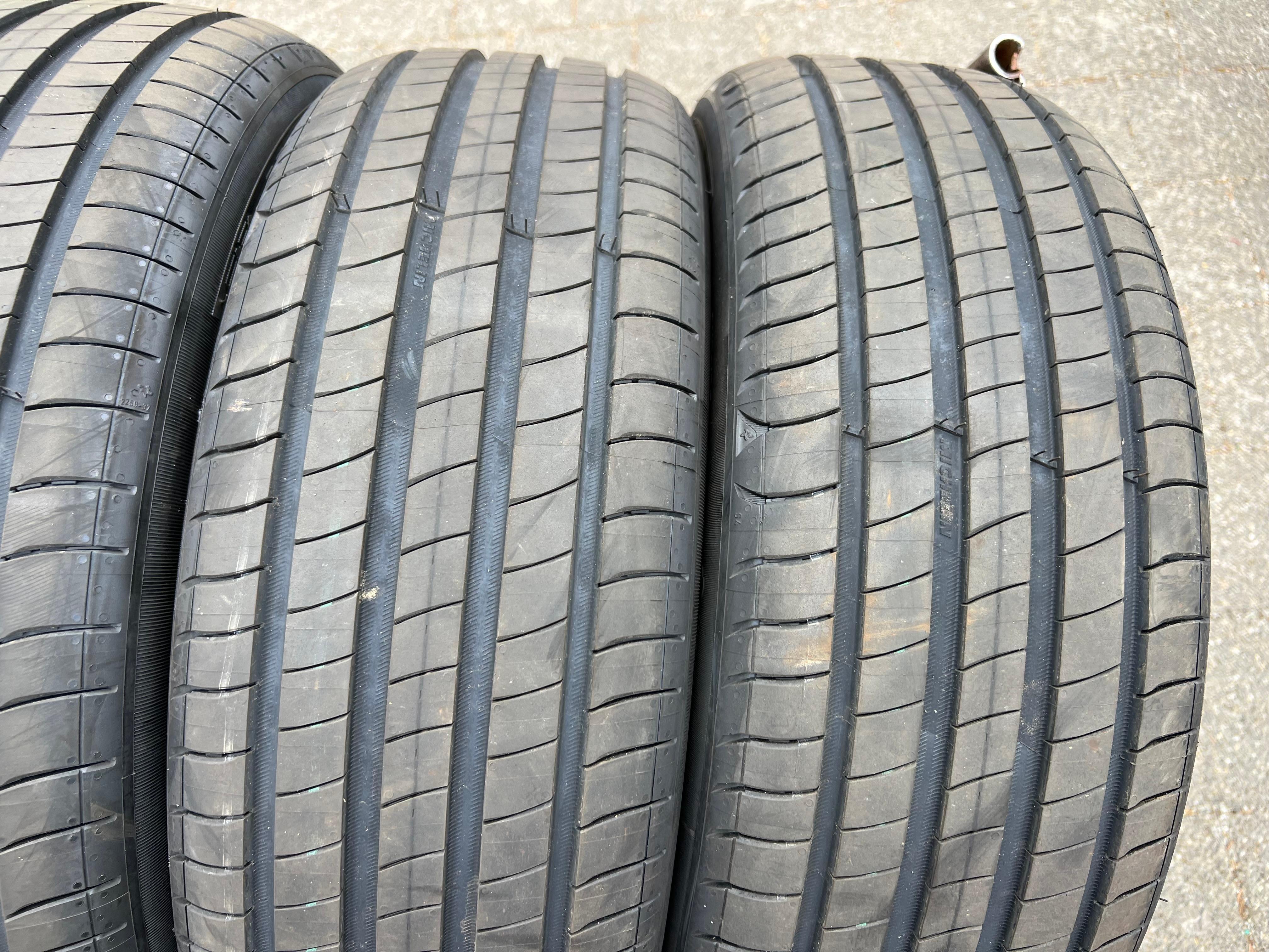 4 neumáticos de verano Michelin E Primacy 195/55R16 91H con banda de rodadura completa, 2024