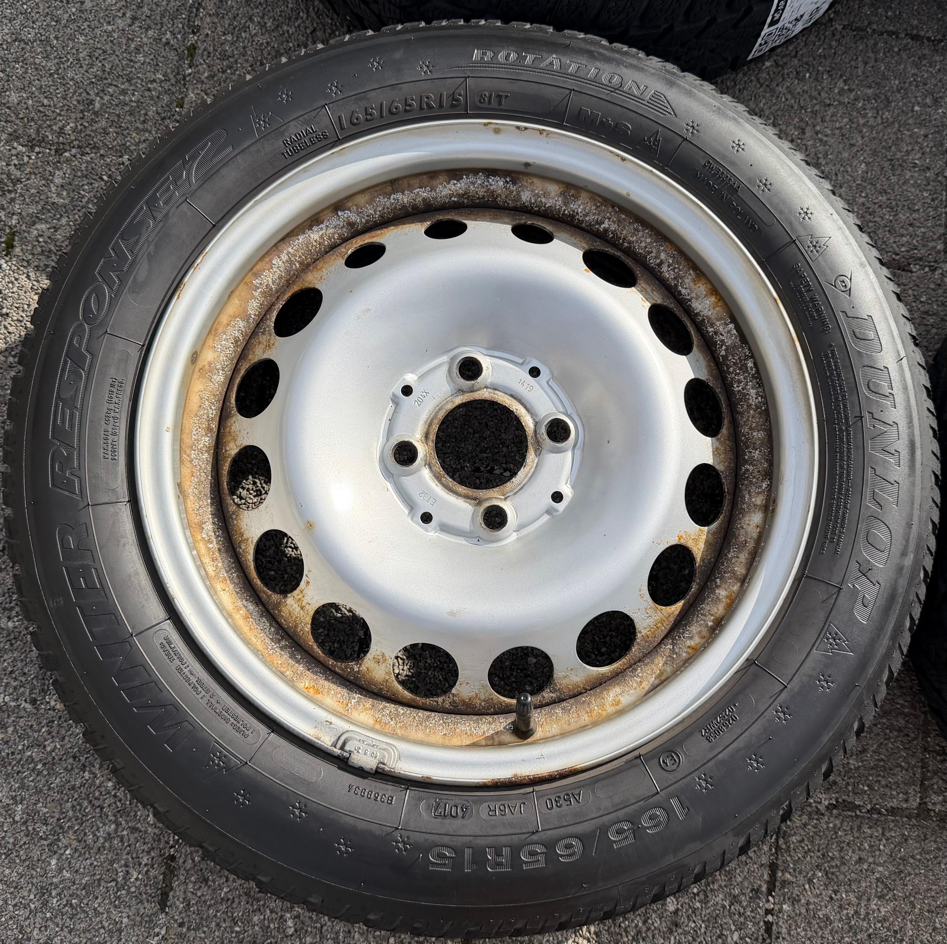 4 Original Winterräder Smart 453 165/65R15 81T 185/60R15 84T Dunlop RDKS