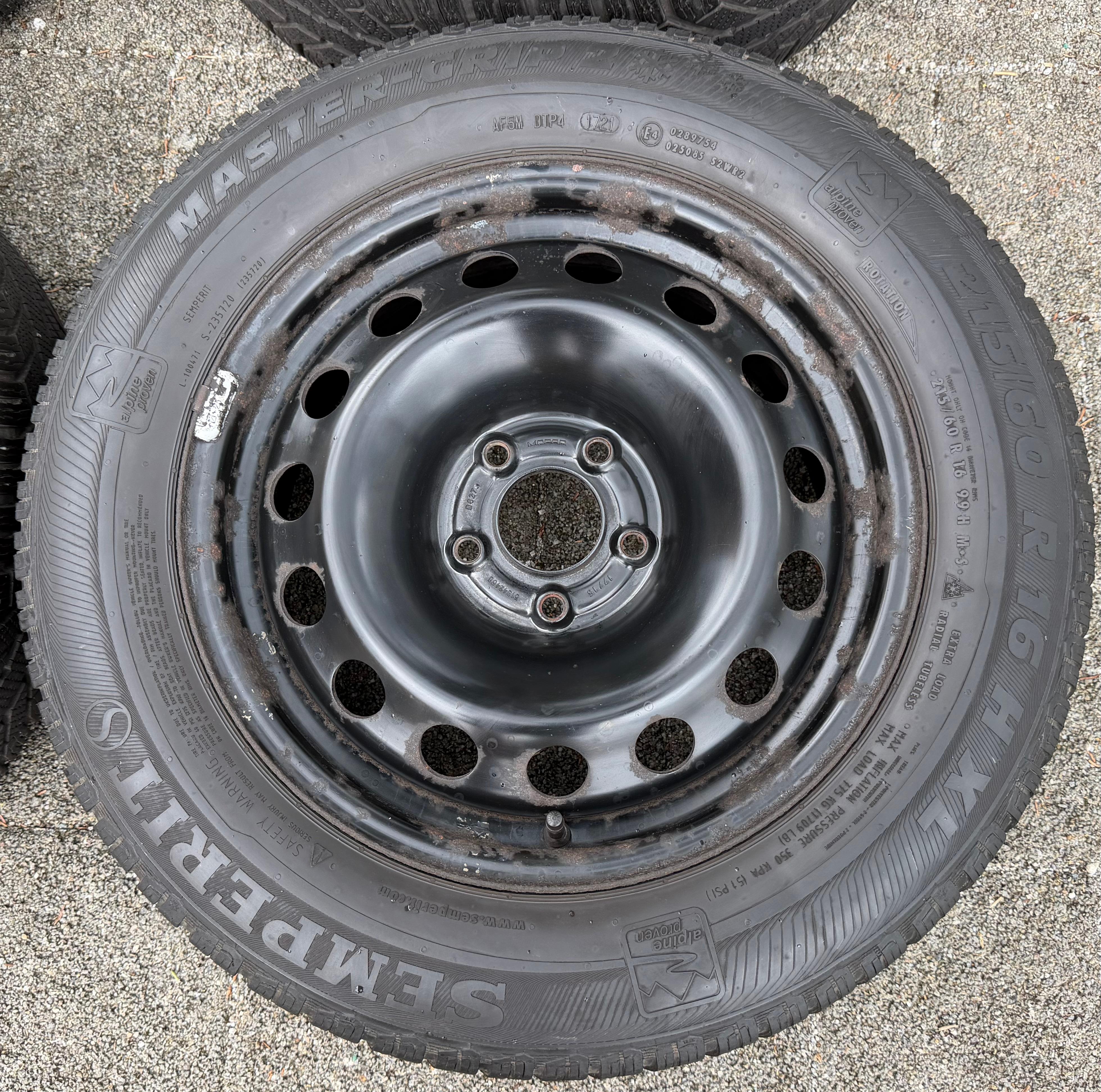 4 ruote complete invernali Fiat 500X 334 215/60R16 99H Semperit 51942485